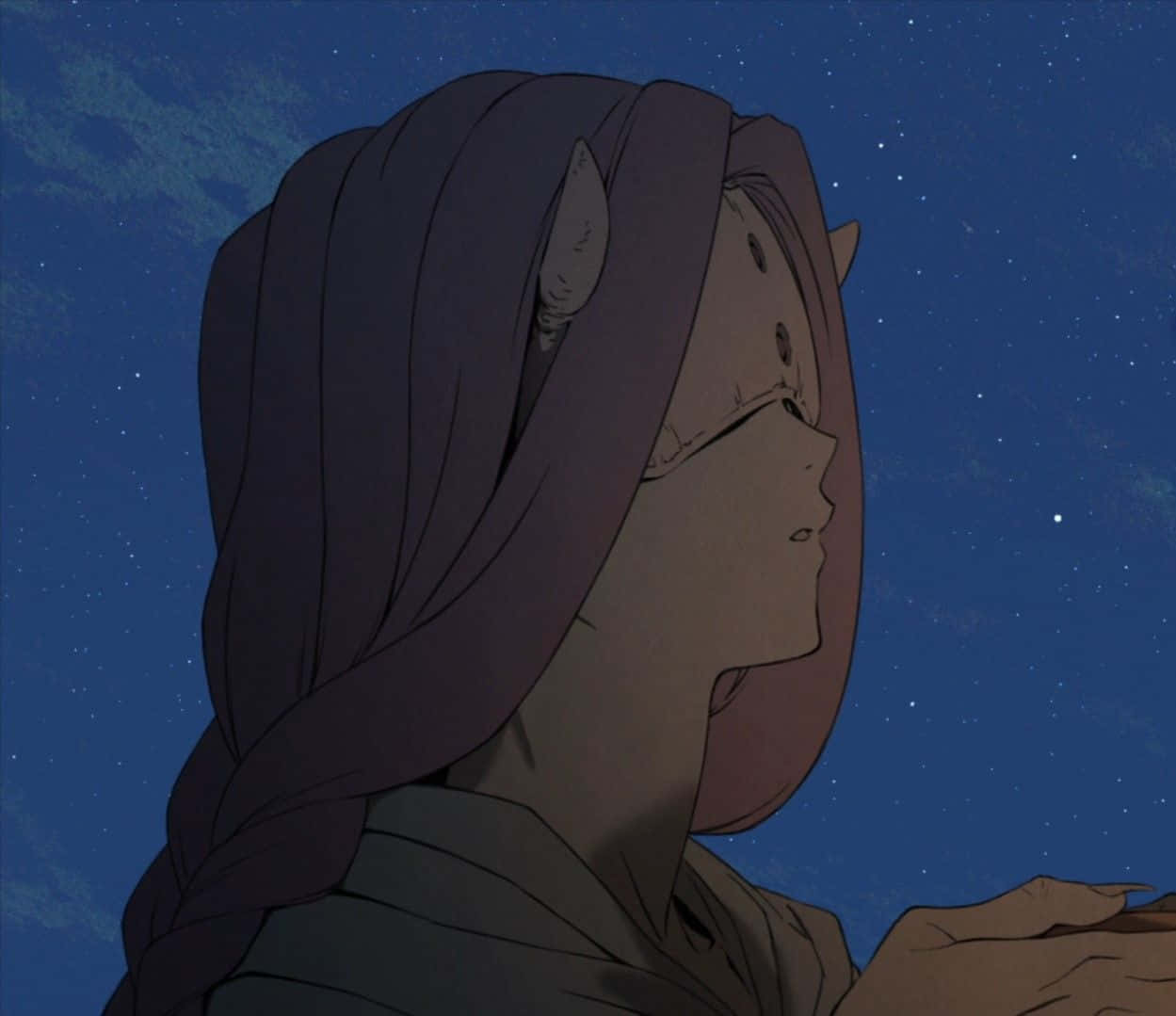The Promised Neverland Mujika 桌布 壁紙 — 一個安靜的動漫角色，頭上有角和頭巾，仰望星空。