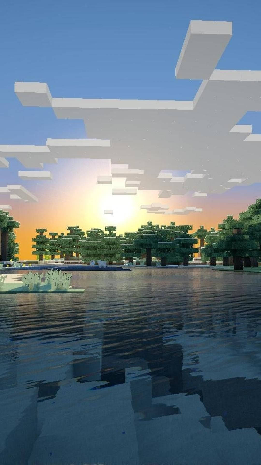 我的世界 高畫質壁紙 桌布 壁紙 — 一個寧靜的Minecraft日落，映照在平靜的湖面上，有方塊樹木和天空倒映在水中。
