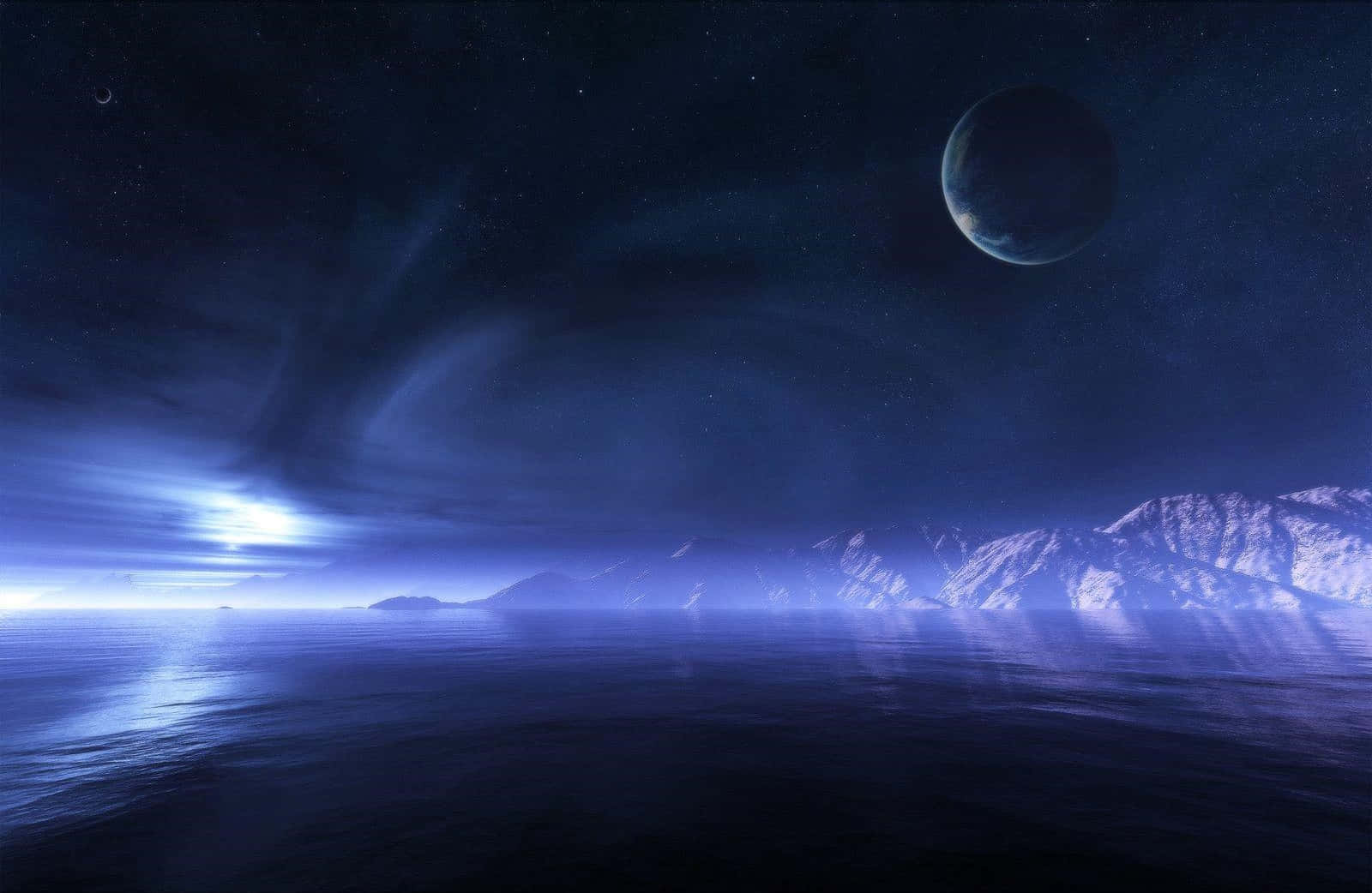 Celestial Bodies 桌布 壁紙 — 一個寧靜的外星海洋，在星空下反射出發光的地平線，伴隨著一彎新月和一顆遙遠的行星。