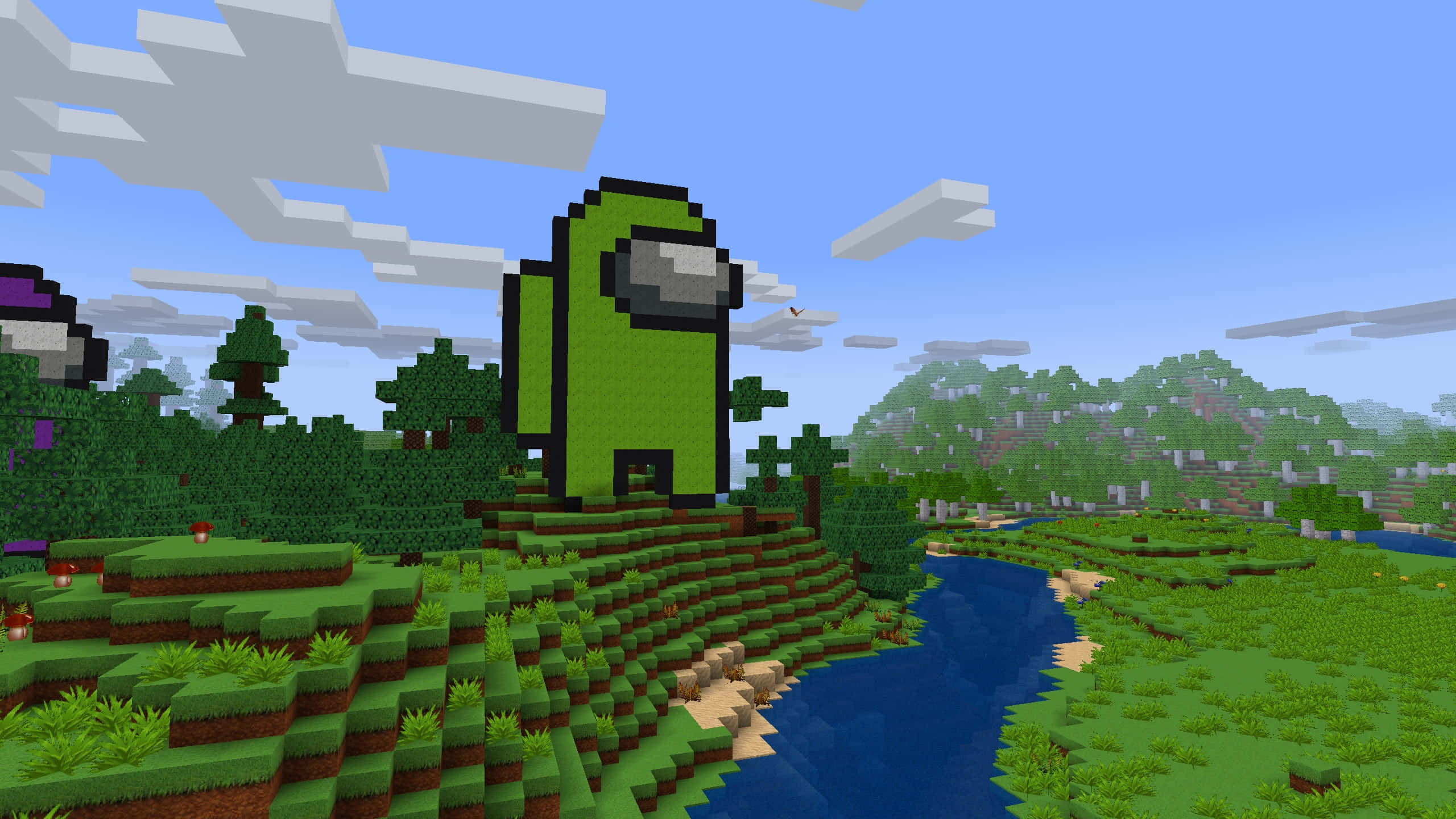 Minecraft Adventure 桌布 壁紙 — 一個巨大的綠色Among Us船員站在Minecraft山丘上，俯瞰著河流和森林，天空藍天白雲。