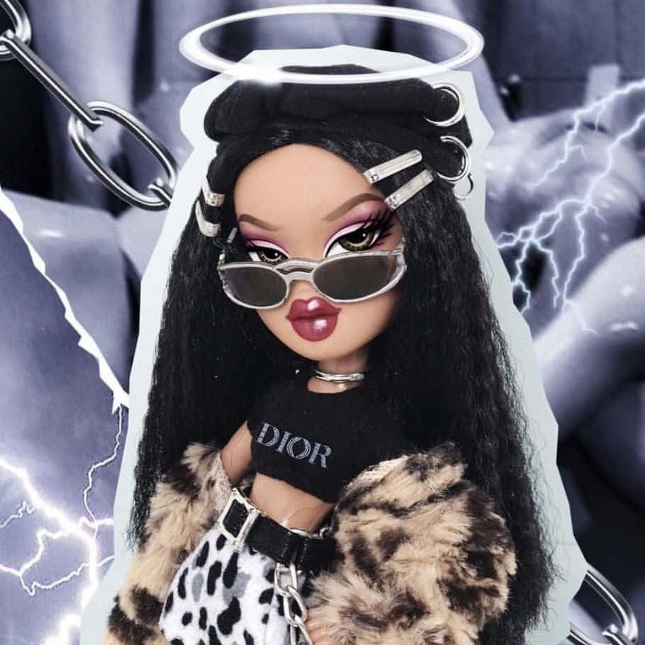 Bratz 桌布 壁紙 — 一個帶有光環和太陽眼鏡的洋娃娃站在暴風雨閃電背景下，穿著豹紋毛皮大衣和Dior襯衫。