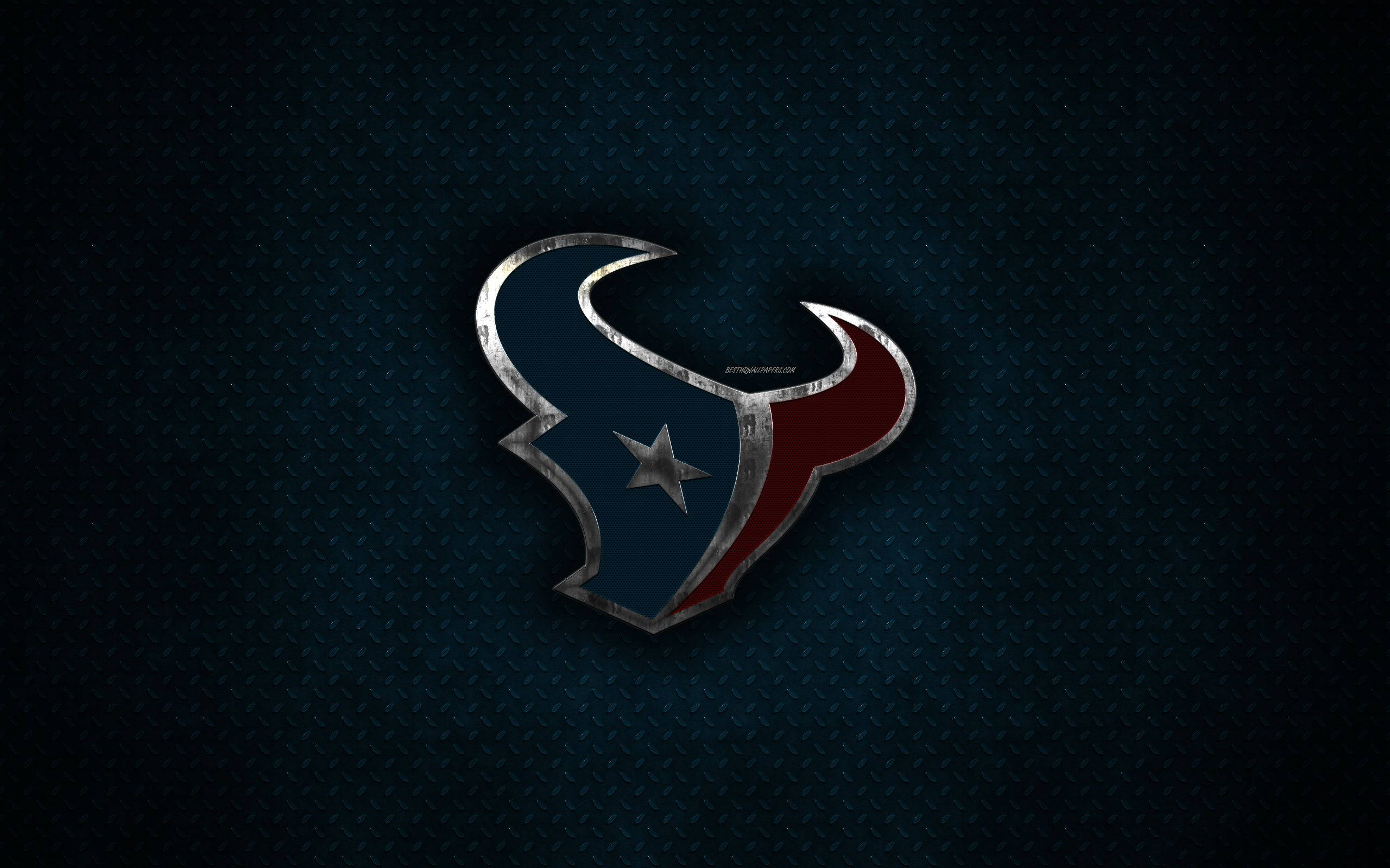 Texans 桌布 壁紙 — 一個帶有星星的金屬質感休士頓德州人隊標誌在深色紋理藍色背景上發光。