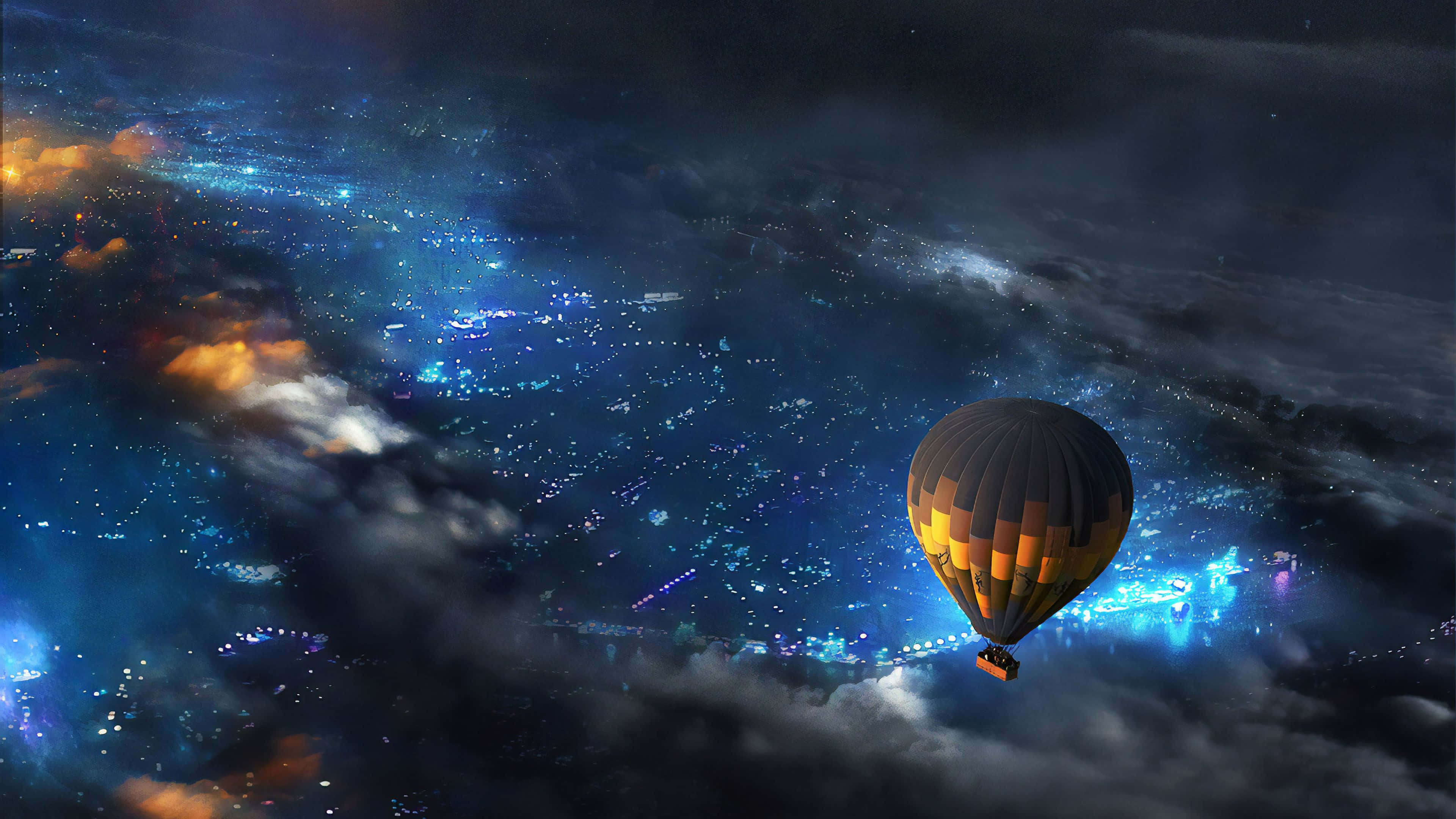 Hot Air Balloon 桌布 壁紙 — 一個帶有橙色和黑色條紋的熱氣球在星空宇宙天空下，漂浮在發光的城市景觀之上。