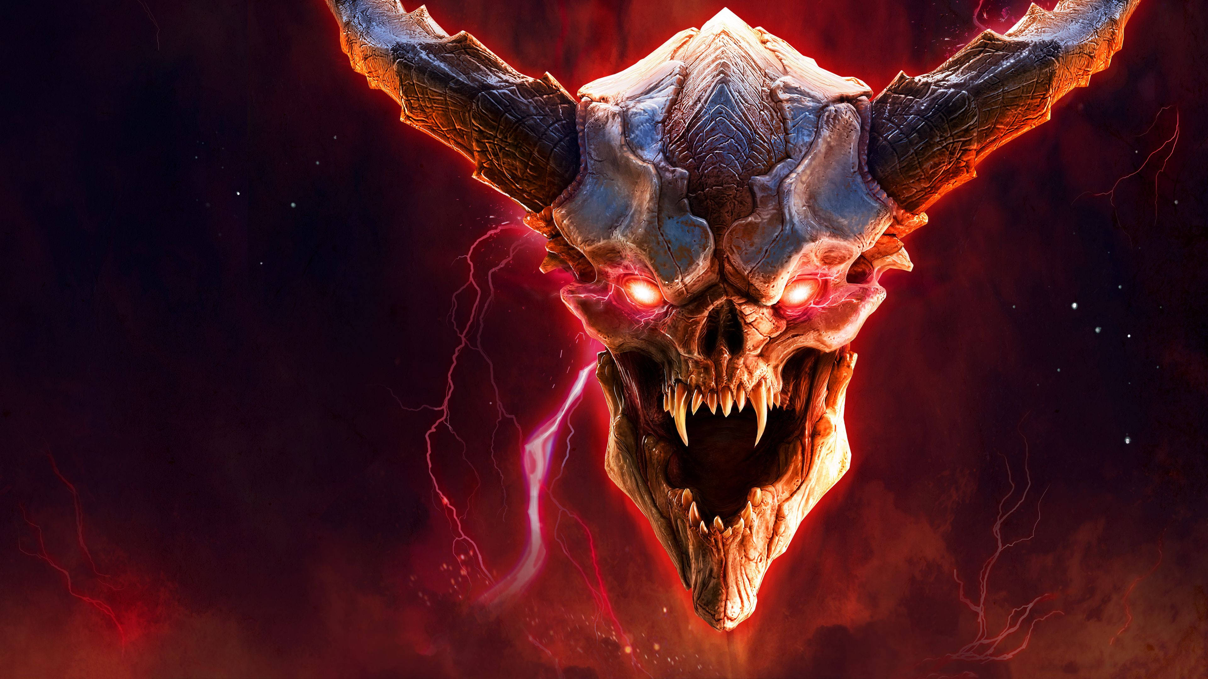 doom HD 桌布 壁紙 — 一個帶有發光紅眼和鋸齒狀角的威脅性惡魔頭骨，從帶有噼啪閃電的火焰紅雲中噴發而出。