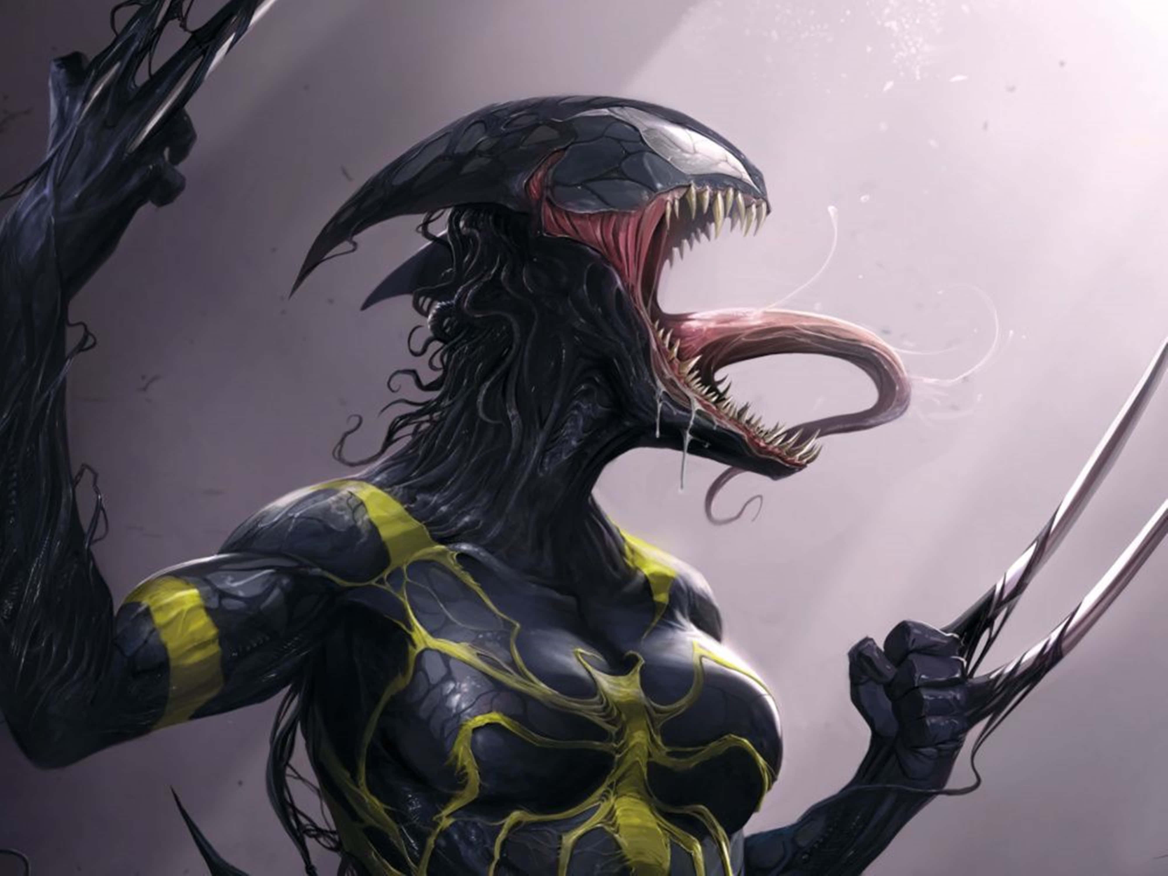 猛毒 桌布 壁紙 — 一個帶有發光黃色共生體圖案的威脅性Venom角色，在柔和灰色背景前猛烈咆哮。