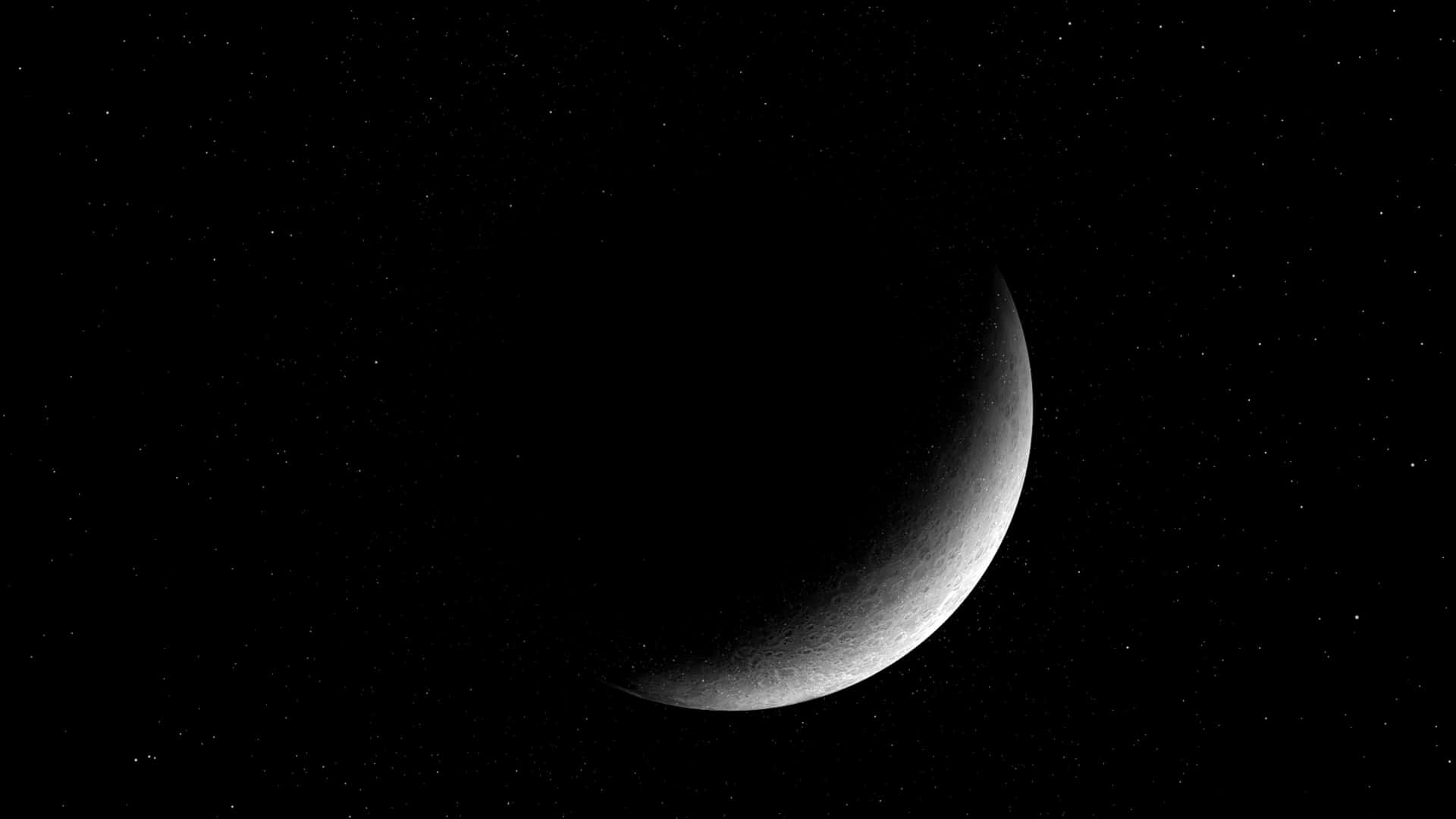 Crescent Moonlit Horizon – Cosmic Serenity in Deep Space 壁紙 — 一個帶有紋理表面的新月在深空的星場中柔和地發光。