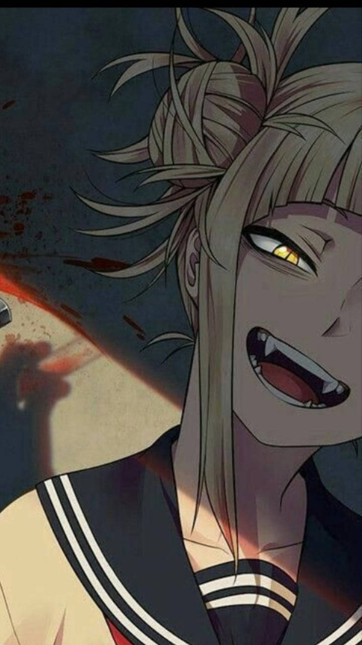 動漫女孩 桌布 壁紙 — 一個帶有蒼白頭髮和發光黃眼睛的威脅性動漫女孩，露出獠牙咆哮，身後血跡斑斑。
