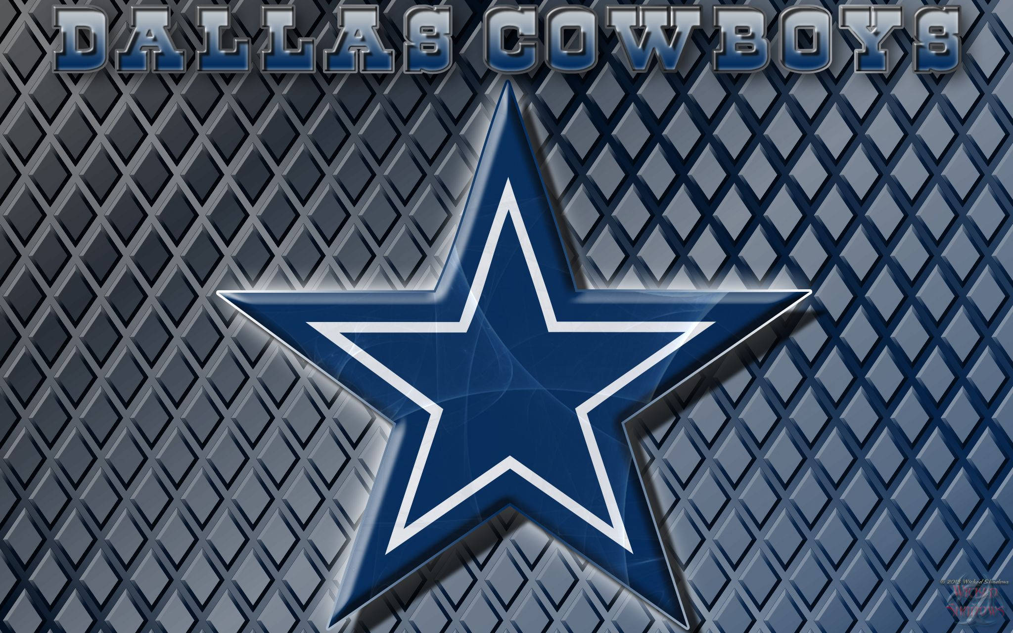 Dallas Cowboys Logo 桌布 壁紙 — 一個帶白色輪廓的醒目藍色星星，居中於金屬菱形板背景上，上方有 'DALLAS COWBOYS' 文字。