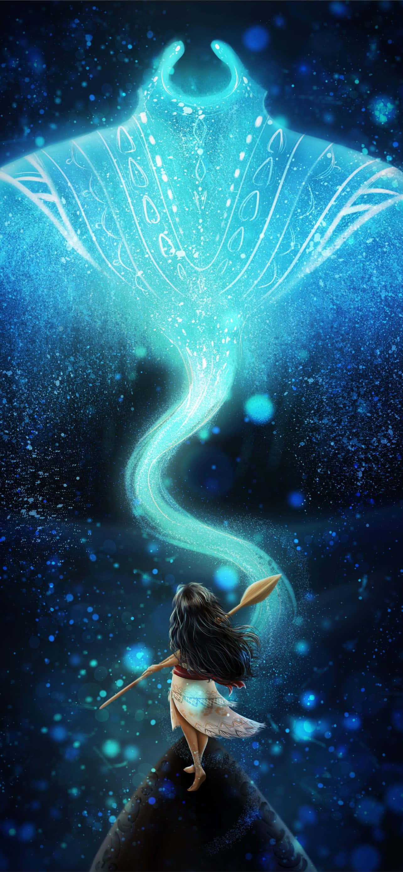 Moana 桌布 壁紙 — 一個年輕女孩站在岩石上，仰望一隻發光的藍色魔鬼魚，帶有複雜圖案，在繁星點點的夜空中翱翔。