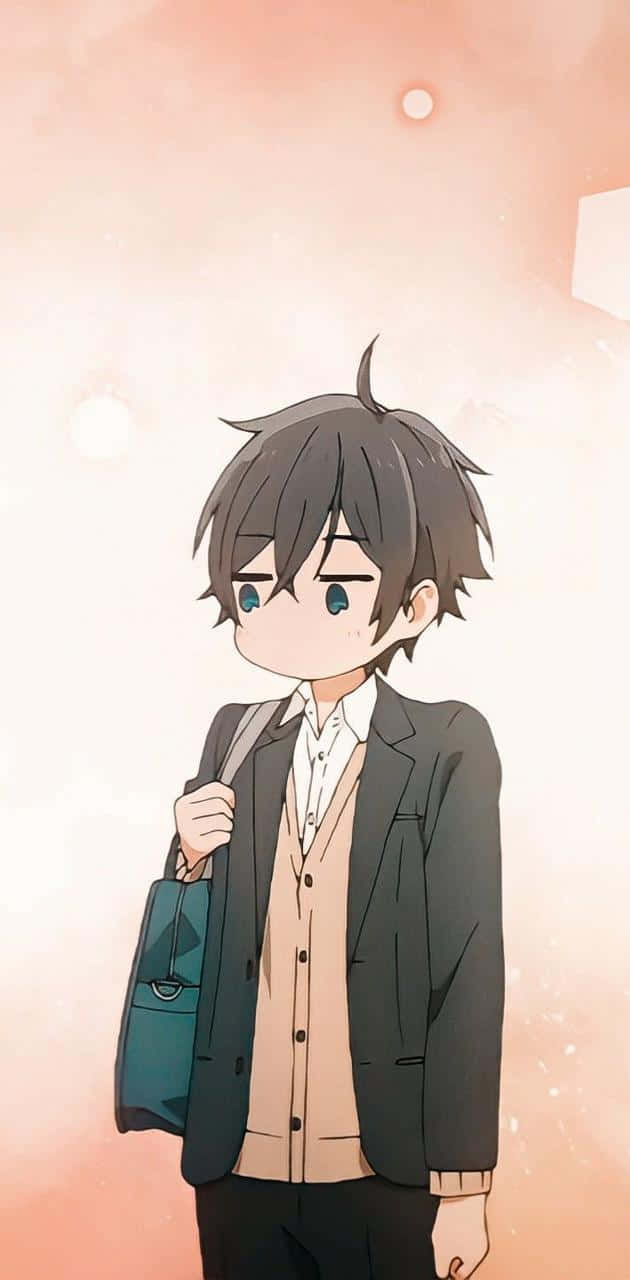 Cute Anime Boys 桌布 壁紙 — 一個年輕的動漫男孩，有著凌亂的黑髮和藍色的眼睛，站在柔和的桃色漸層背景前，拿著一個青綠色的袋子。