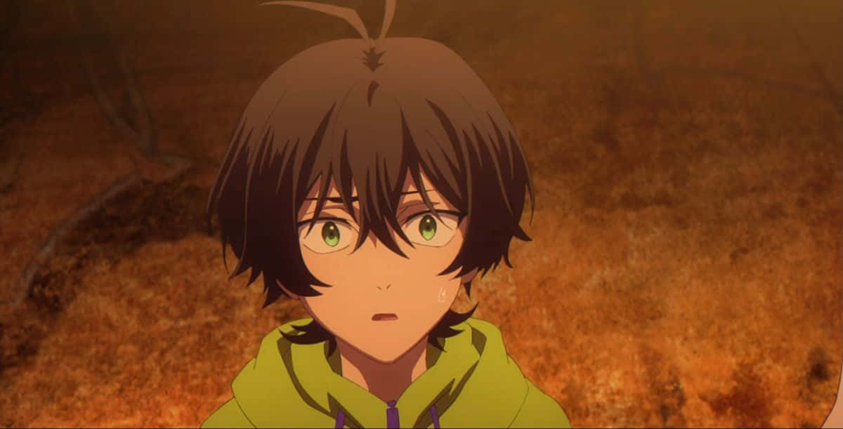 Miya Chinen 桌布 壁紙 — 一個年輕的動漫男孩，棕色頭髮，綠色眼睛，穿著萊姆色連帽衫，背景是溫暖的橙色紋理背景。
