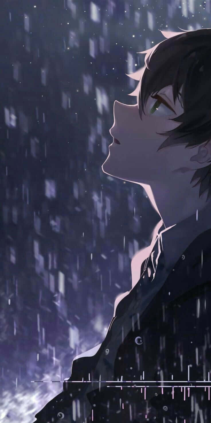 桌布 壁紙 — 一個年輕的動漫男孩在星空下的雨中向上凝望，發光的數位粒子在他周圍飄落。