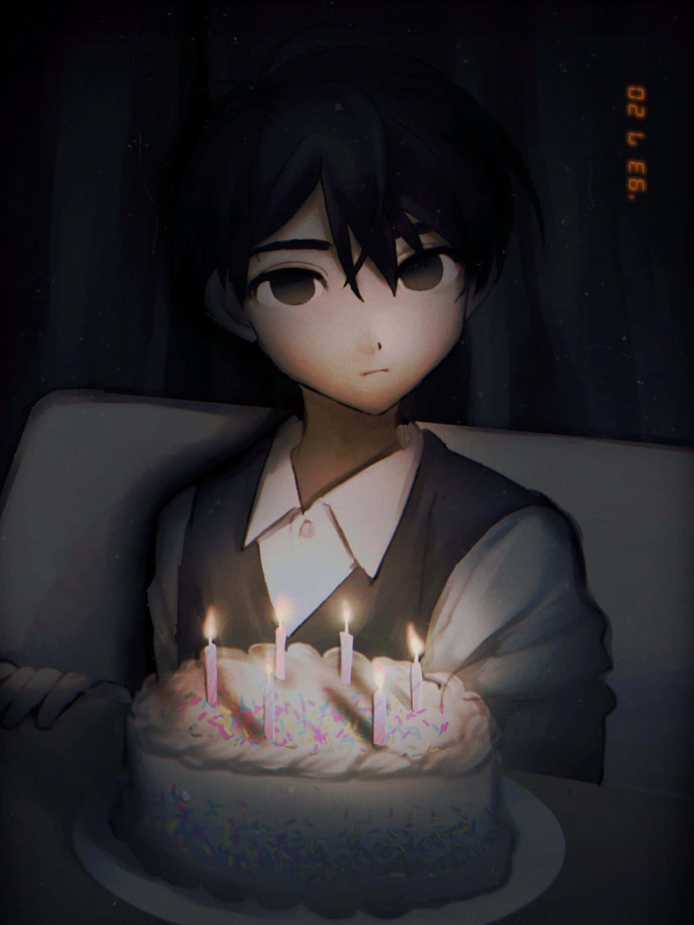 動漫男孩在昏暗的房間裡手持點燃蠟燭的生日蛋糕。 — Omori GIF 壁紙