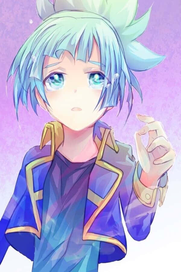 Sora Shiunin 桌布 壁紙 — 一個年輕的動漫角色，擁有鮮豔的藍色頭髮和眼睛，穿著帶金色飾邊的紫色外套，在夢幻般的紫色背景下溫柔地凝視。