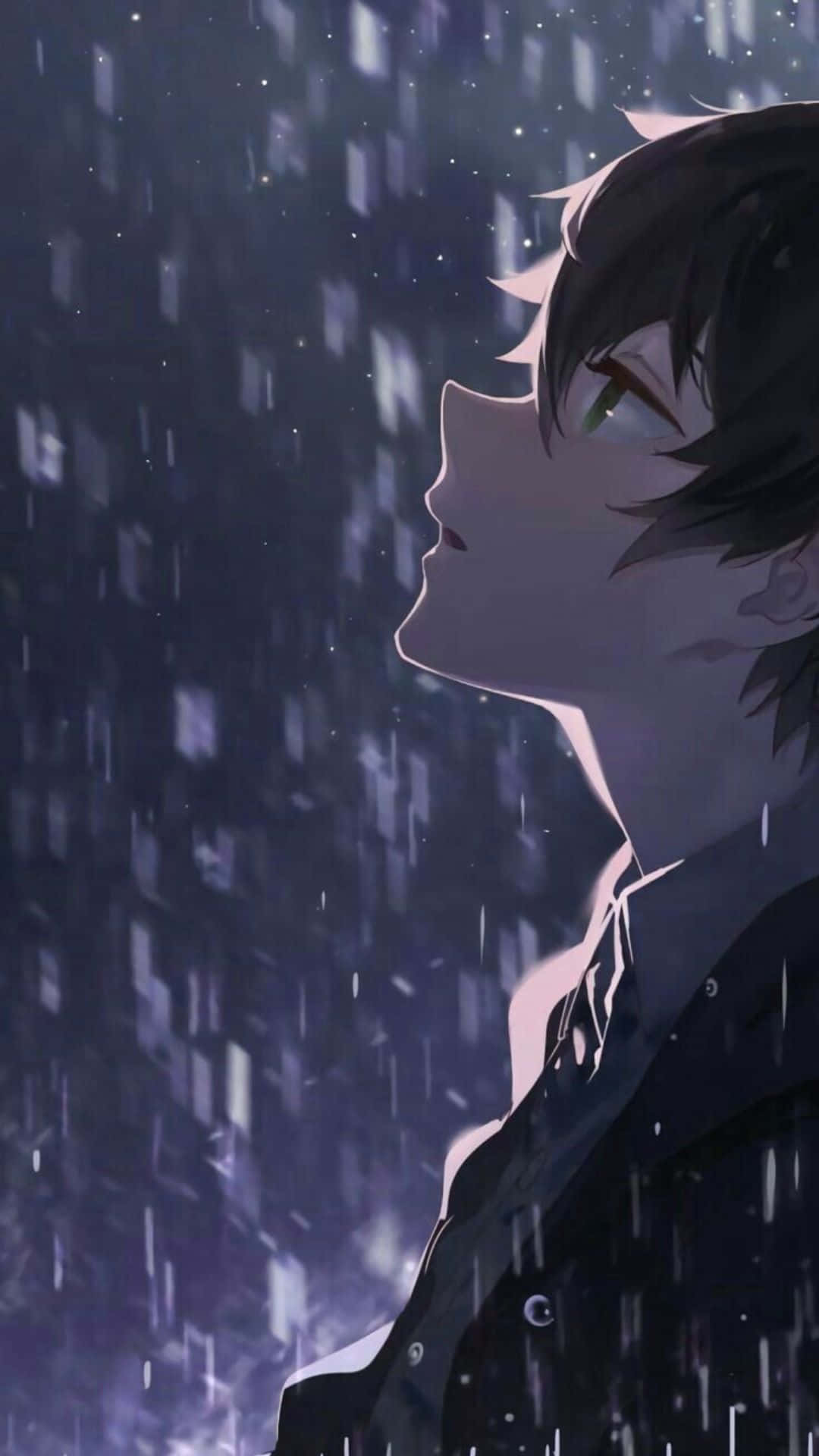 桌布 壁紙 — 一個年輕的動畫男孩在星空下的雨中向上凝望，身後是閃爍的城市燈光。