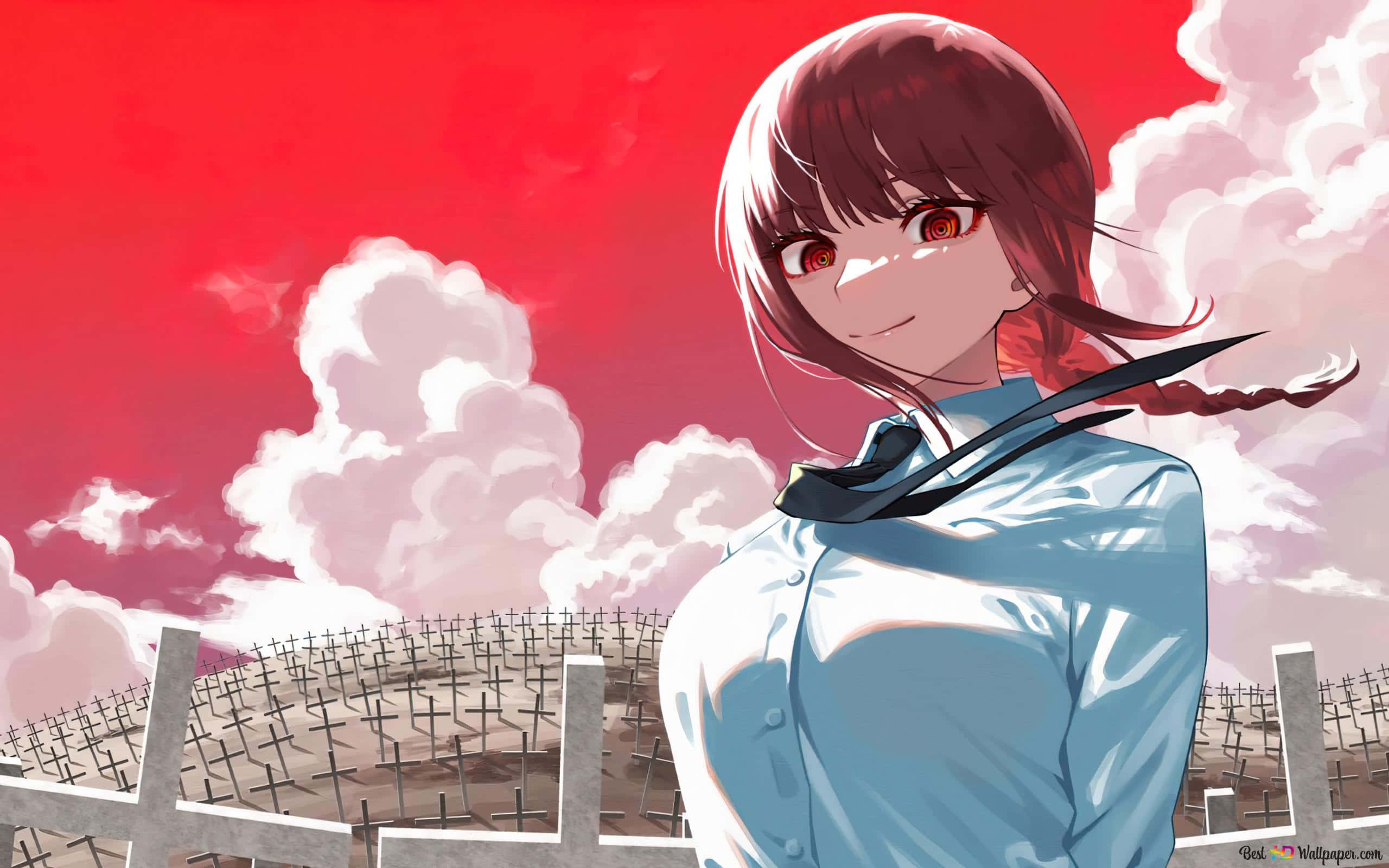 Makima Chainsaw Man 桌布 壁紙 — 一個微笑的動漫女孩，紅眼睛，辮子頭髮，站在十字架田野前，天空鮮紅，雲朵蓬鬆。