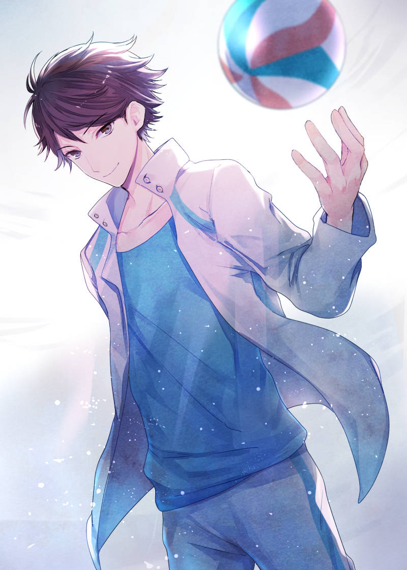 toru oikawa 桌布 壁紙 — 一個微笑的動漫男孩穿著藍色衣服，在明亮閃爍的背景上輕輕平衡一個色彩繽紛的排球。