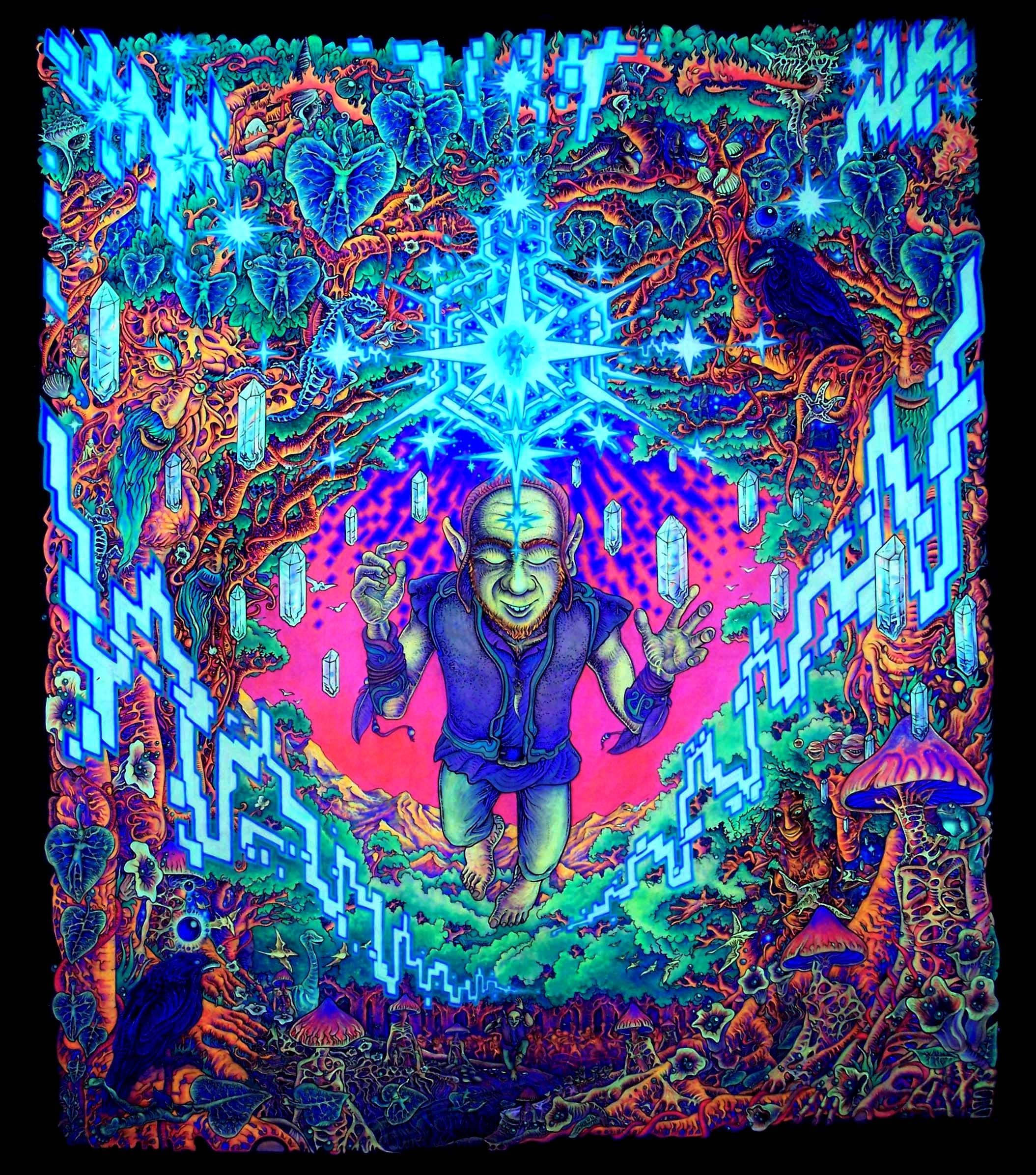 迷幻動圖 桌布 壁紙 — 一個微笑的精靈般人物散發出發光的藍色星爆，周圍是迷幻植物和漂浮的水晶，在一片超現實的森林中。