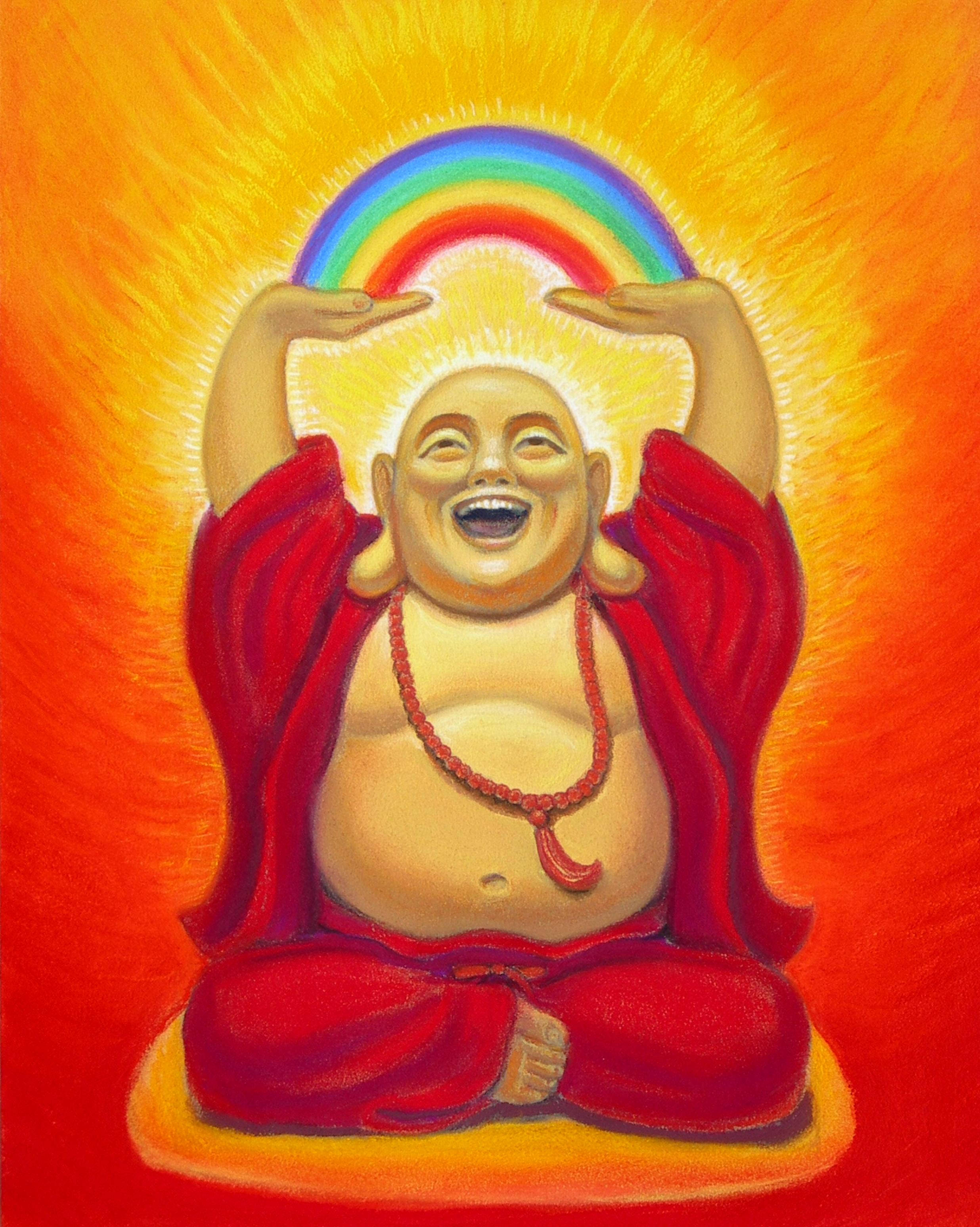 笑佛身穿紅色長袍，在溫暖的橙色光芒中將彩虹高舉過頭頂。 — 彩虹 GIF 壁紙