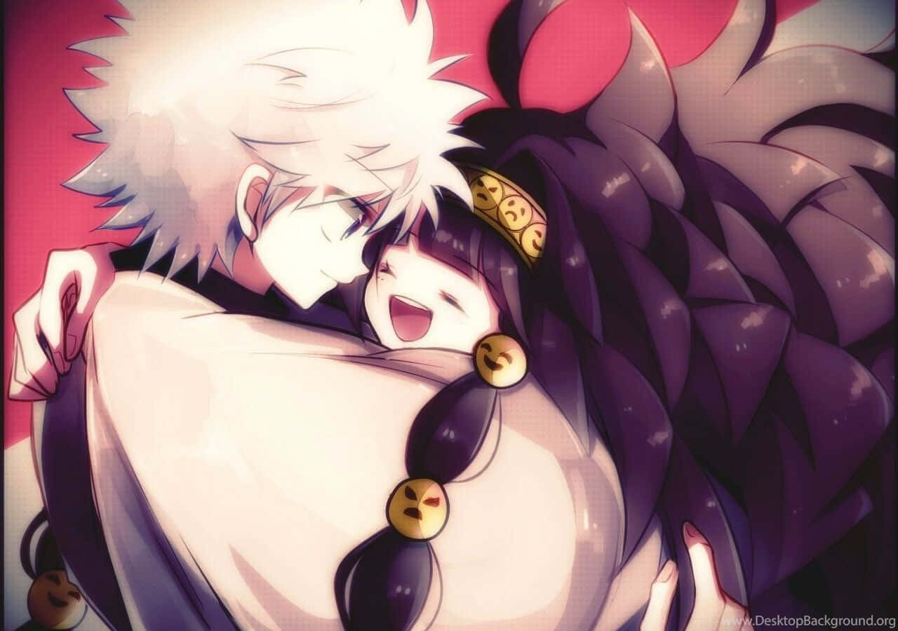 Killua Cute 桌布 壁紙 — 一個快樂的動漫女孩，紫色頭髮和笑臉髮夾，在充滿活力的粉紅色背景前擁抱一個白髮男孩。