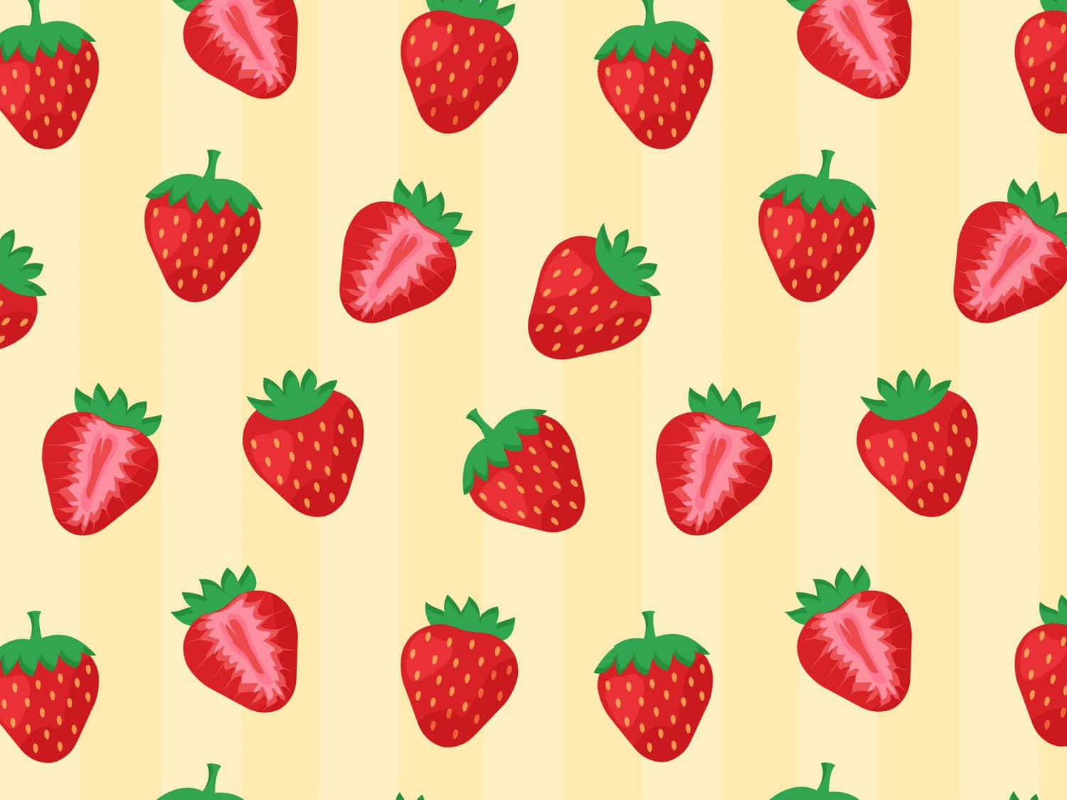 Strawberries 桌布 壁紙 — 一個愉快的圖案，包含完整和切片草莓，在柔軟的黃色條紋背景上。