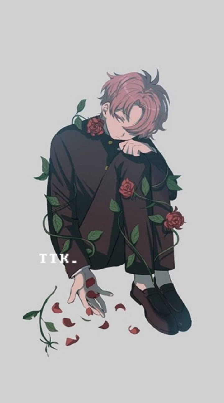 憂鬱少年動漫 桌布 壁紙 — 一個憂鬱的動漫男孩，粉紅色頭髮，坐在純灰色背景前，被紅玫瑰和花瓣包圍。