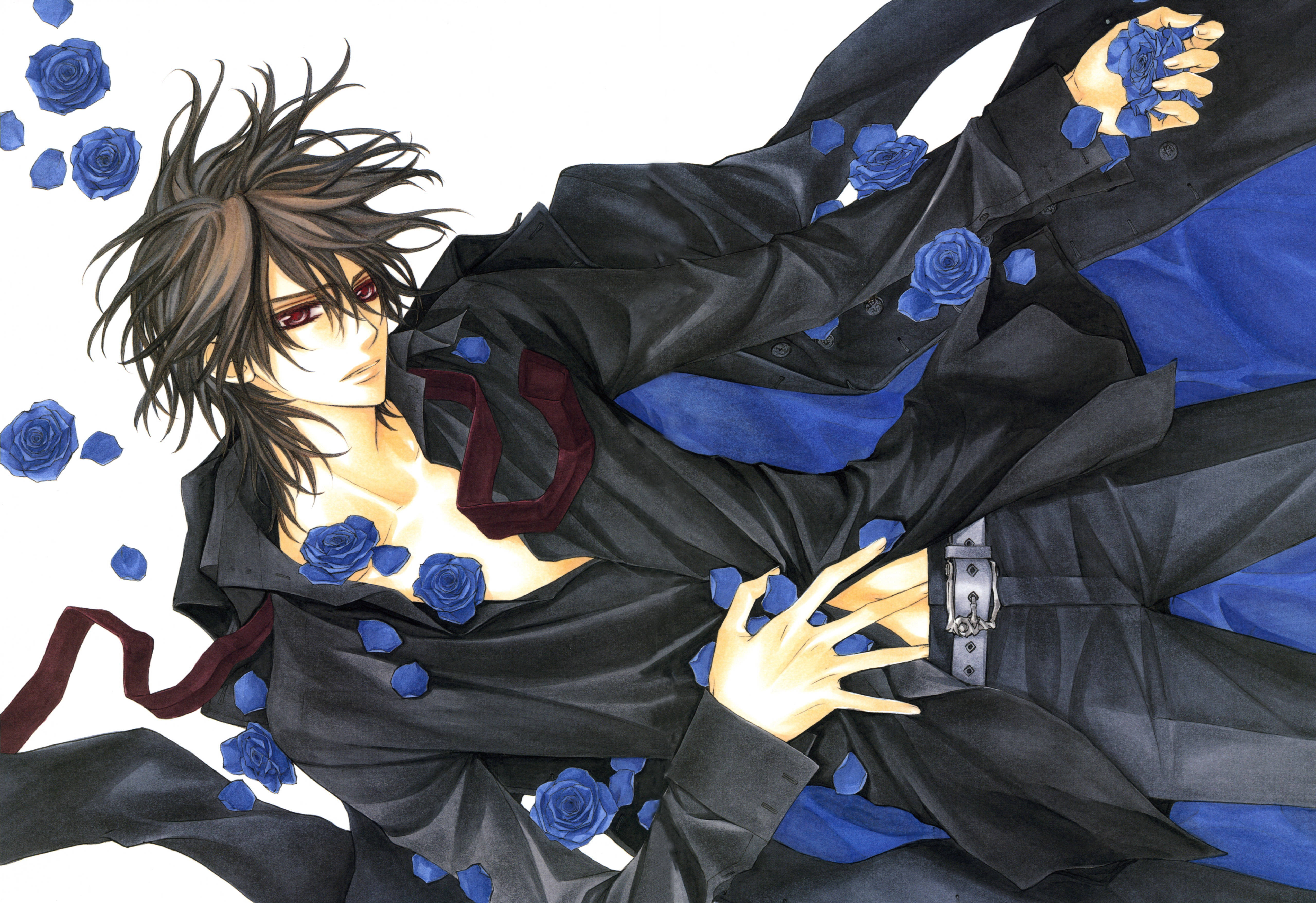 Vampire Knight 桌布 壁紙 — 一個戲劇性的動漫角色，黑髮紅眼，身穿黑色外套，躺在漂浮的藍玫瑰之中。