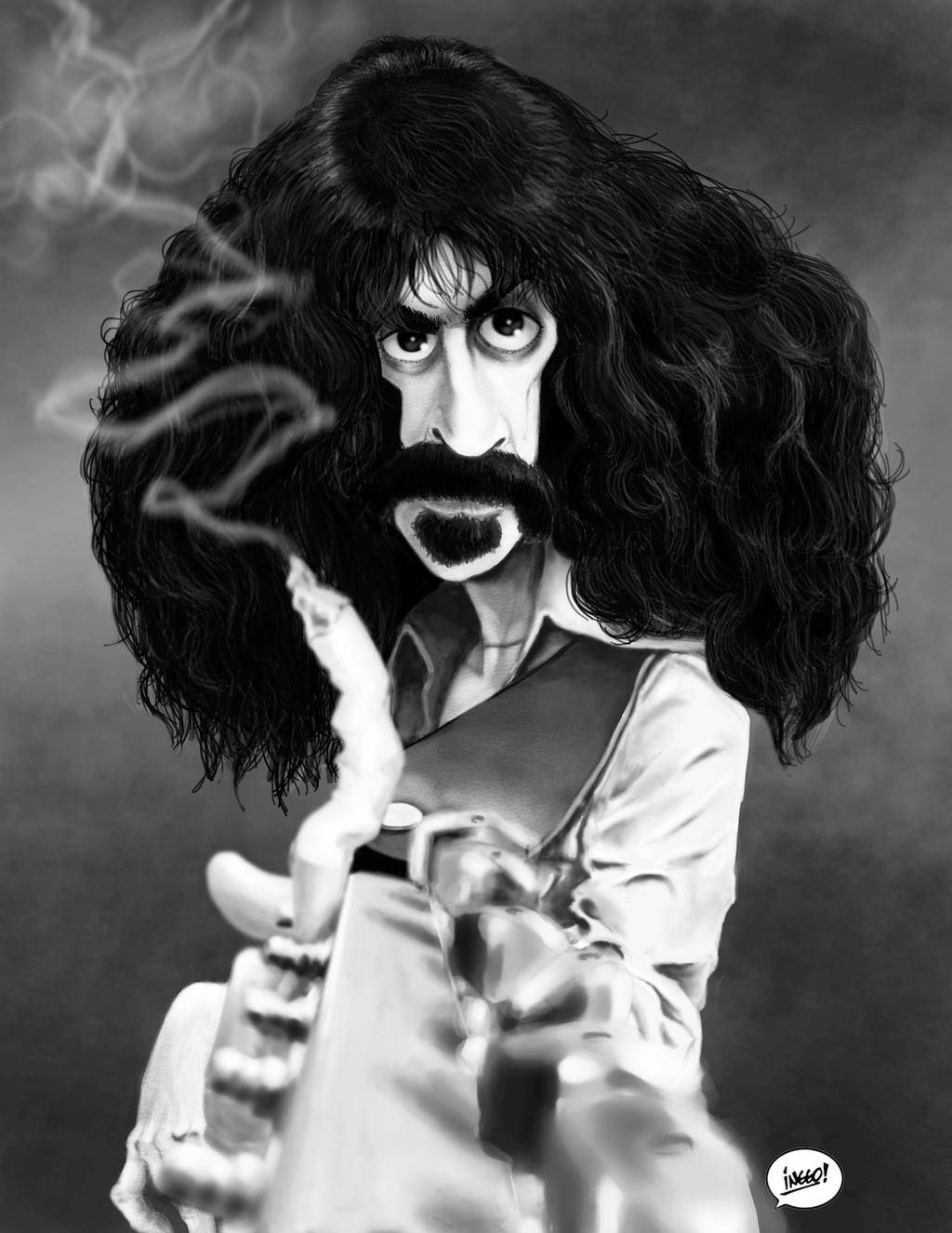 Zappa 桌布 壁紙 — 一個戲劇性的黑白肖像，一個頭髮蓬亂、留鬍子的男人正在抽煙，煙霧在他臉龐縈繞。