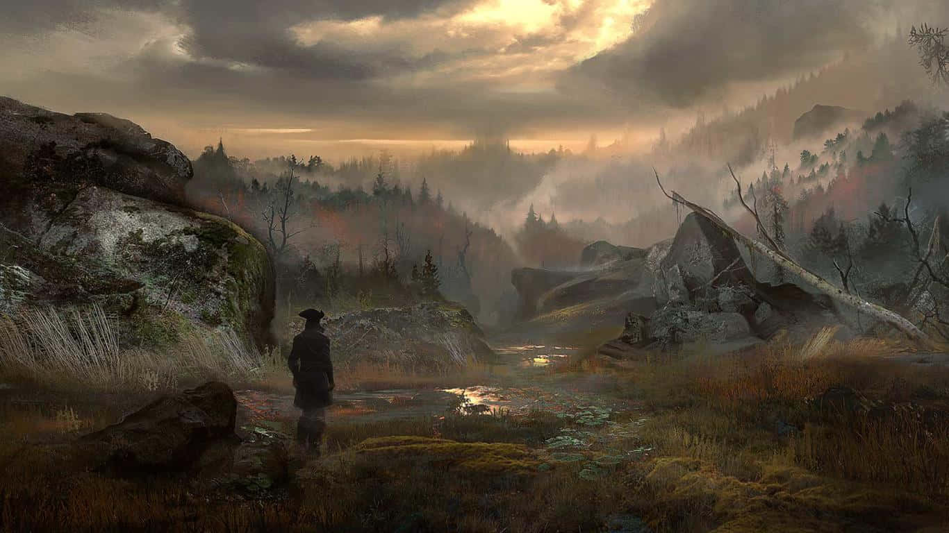 1366x768 Greedfall 桌布 壁紙 — 一個戴帽子的孤獨身影站在黎明時分的霧氣森林山谷中，周圍是長滿苔蘚的岩石和秋天的樹木，天空多雲。