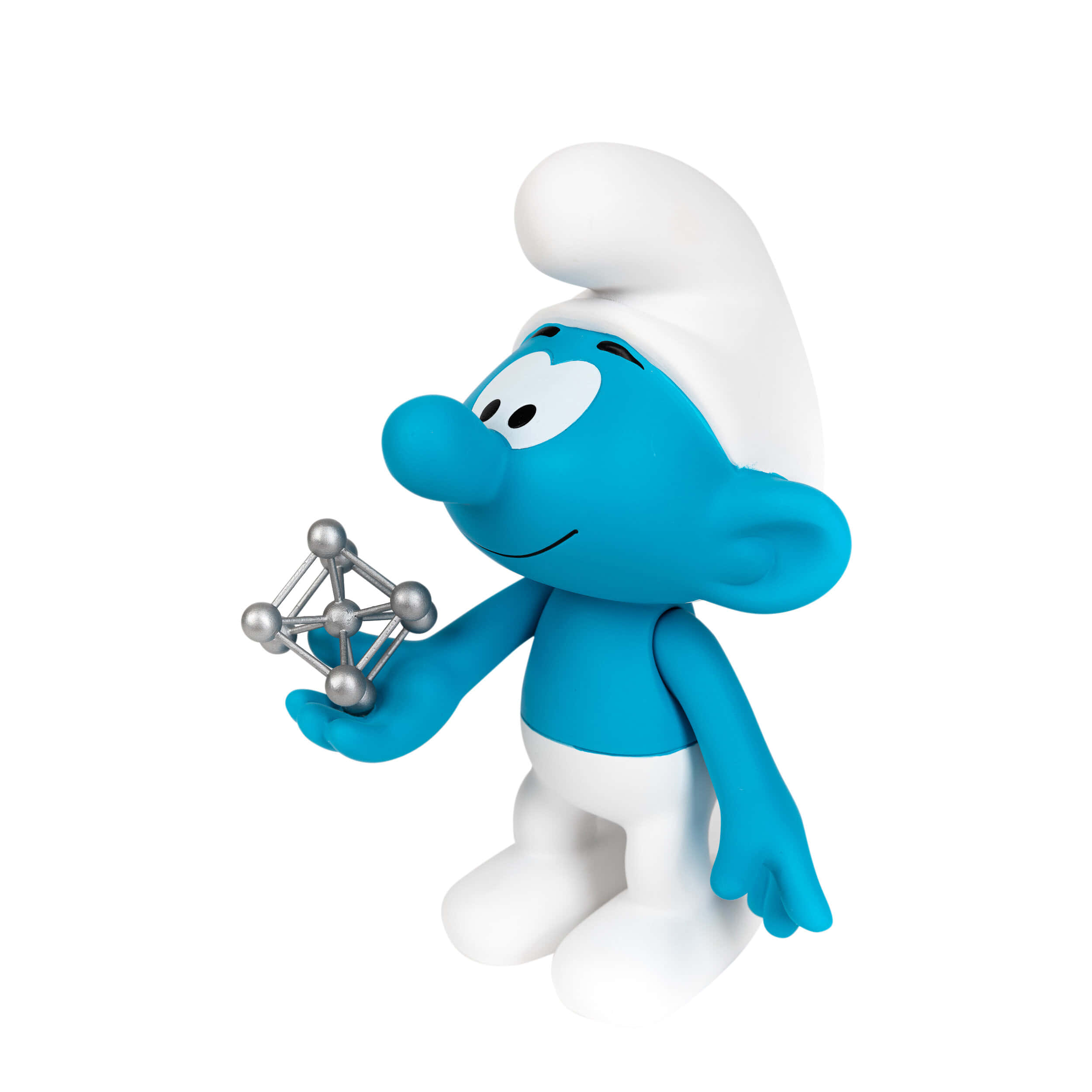 Smurf 桌布 壁紙 — 一個戴白帽的藍色藍精靈，在純白背景前拿著一個銀色分子模型。