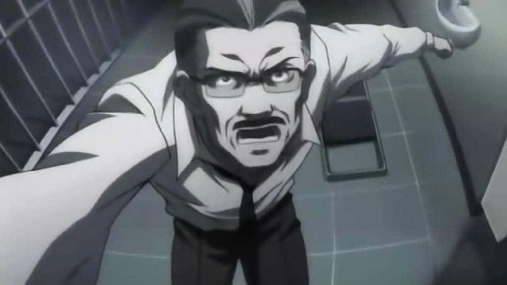 Soichiro Yagami 桌布 壁紙 — 一個戴眼鏡和鬍子的動畫男人在鋪了瓷磚的房間裡憤怒地尖叫並向前衝。