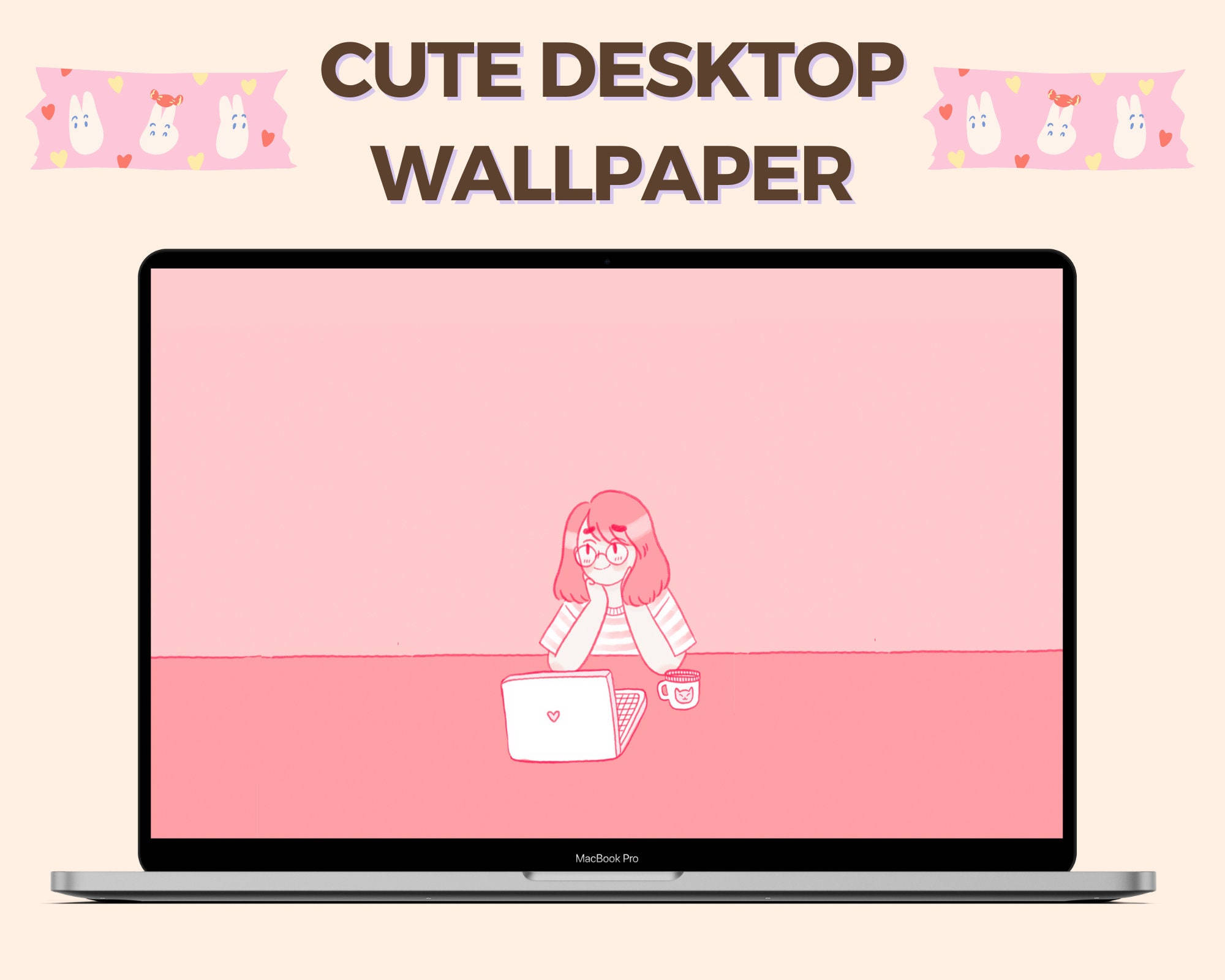 Kawaii Pink Aesthetic Desktop 桌布 壁紙 — 一個戴眼鏡的可愛動漫女孩坐在桌子旁，桌上放著筆記型電腦和杯子，背景是粉紅色漸層的筆記型電腦螢幕。