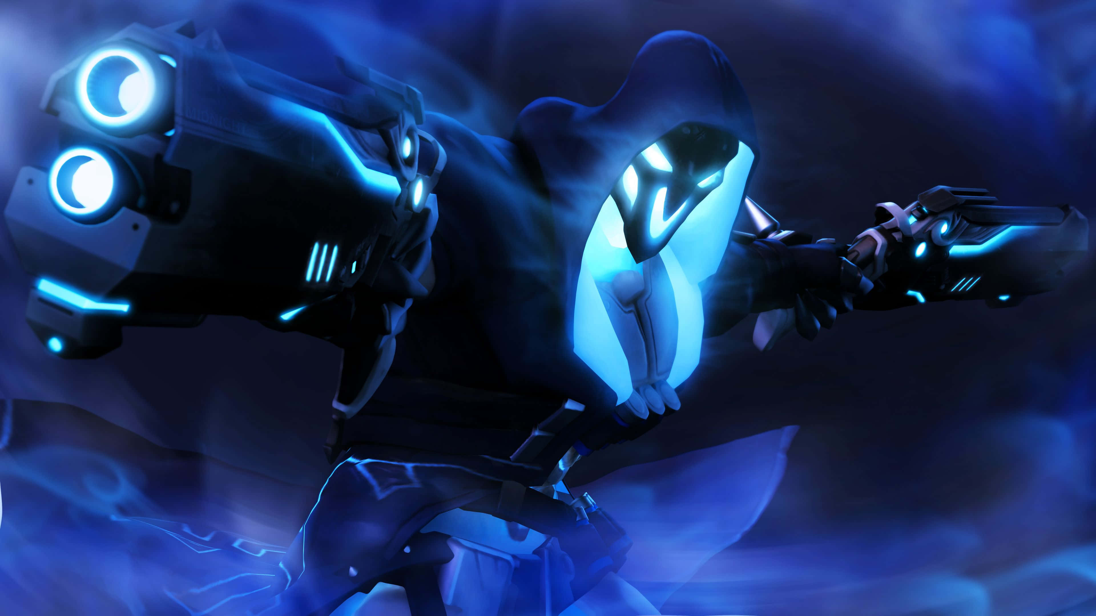 Aesthetic Overwatch 桌布 壁紙 — 一個戴著兜帽、擁有發光藍色眼睛和未來武器的人物，站在一個被霓虹藍光照亮的黑暗霧氣環境中。
