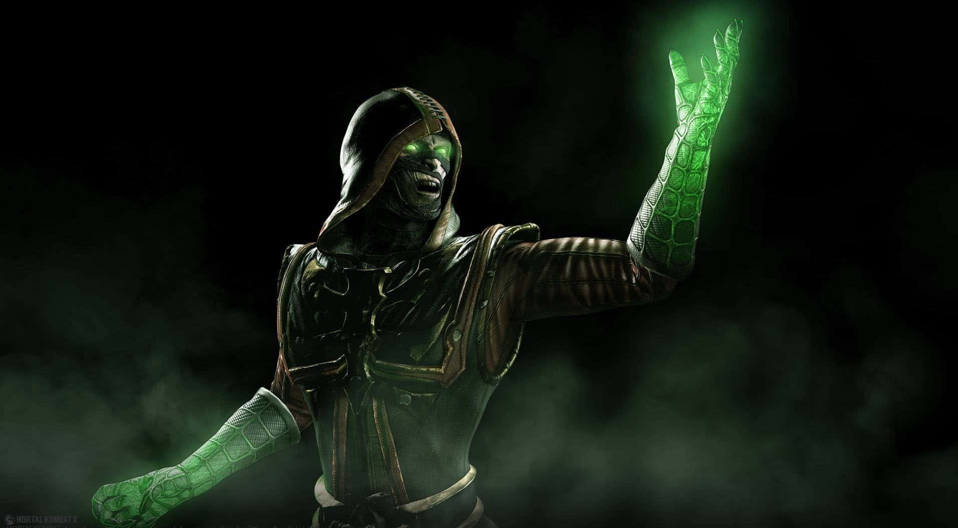 Mortal Kombat X 桌布 壁紙 — 一個戴著兜帽、綠色皮膚的惡棍，眼睛發光，舉起的手散發出綠色能量，背景是黑暗煙霧彌漫。
