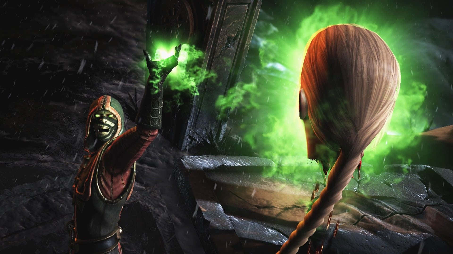Mortal Kombat Ermac 桌布 壁紙 — 一個戴著兜帽的綠色皮膚人物在黑暗多雨的石頭場景中，向一個金髮對手引導發光的綠色魔法。