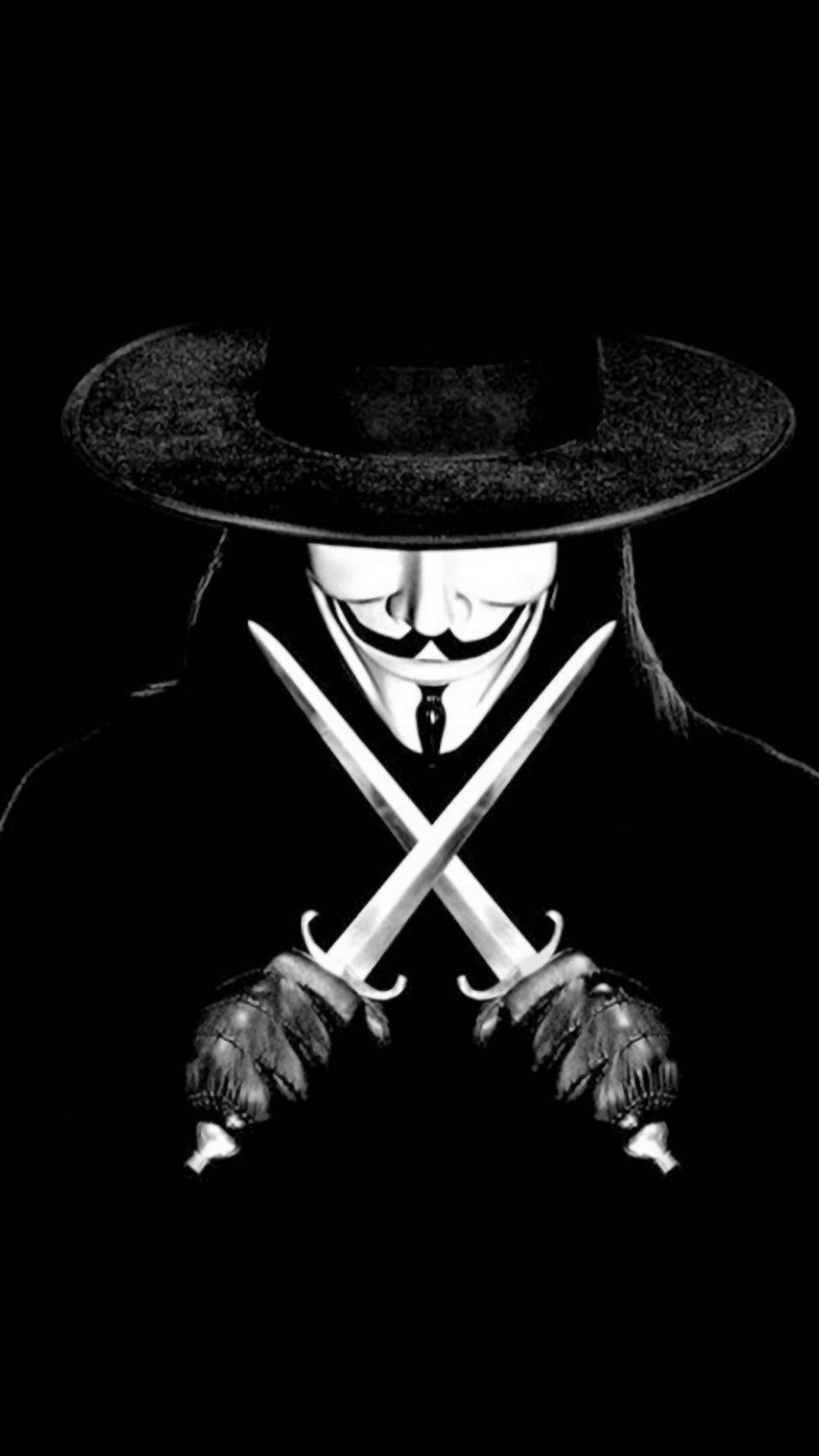 Mask 桌布 壁紙 — 一個戴著寬邊帽、戴面具的人物，在純黑色背景前手持兩把交叉的劍。