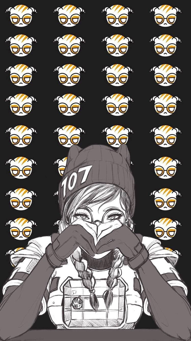 dokkaebi rainbow six siege 桌布 壁紙 — 一個戴著毛帽和戰術裝備的風格化動漫女孩，在重複的卡通面孔圖案前用手比出心形。