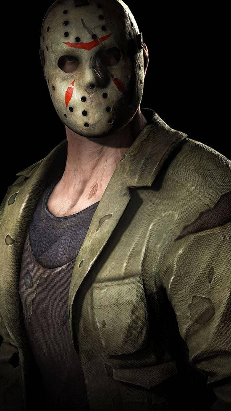 jason 桌布 壁紙 — 一個戴著沾血曲棍球面具、身穿破爛外套的威脅性人物站在黑暗背景前。