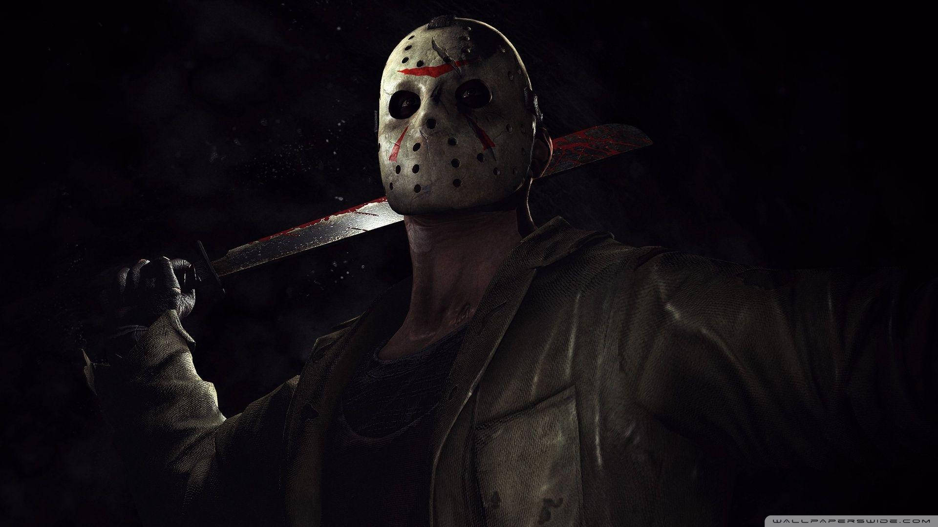 jason 桌布 壁紙 — 一個戴著沾血曲棍球面具的可怕人物，在黑暗陰影背景下握著一把血淋淋的砍刀。