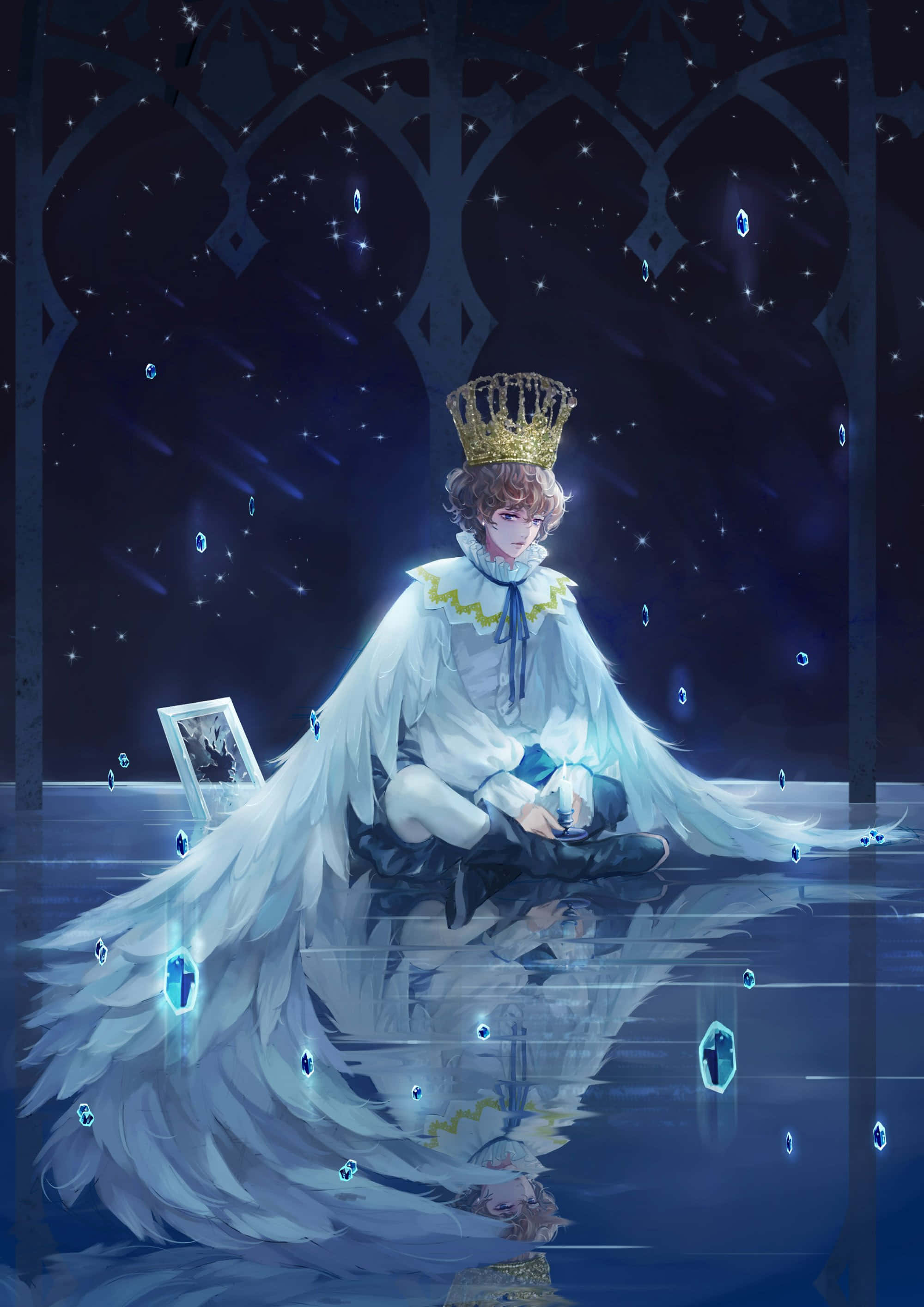 Animated 桌布 壁紙 — 一個戴著皇冠、有白色翅膀的動漫男孩坐在星空之夜，手持發光球體和相框，倒映在水中。