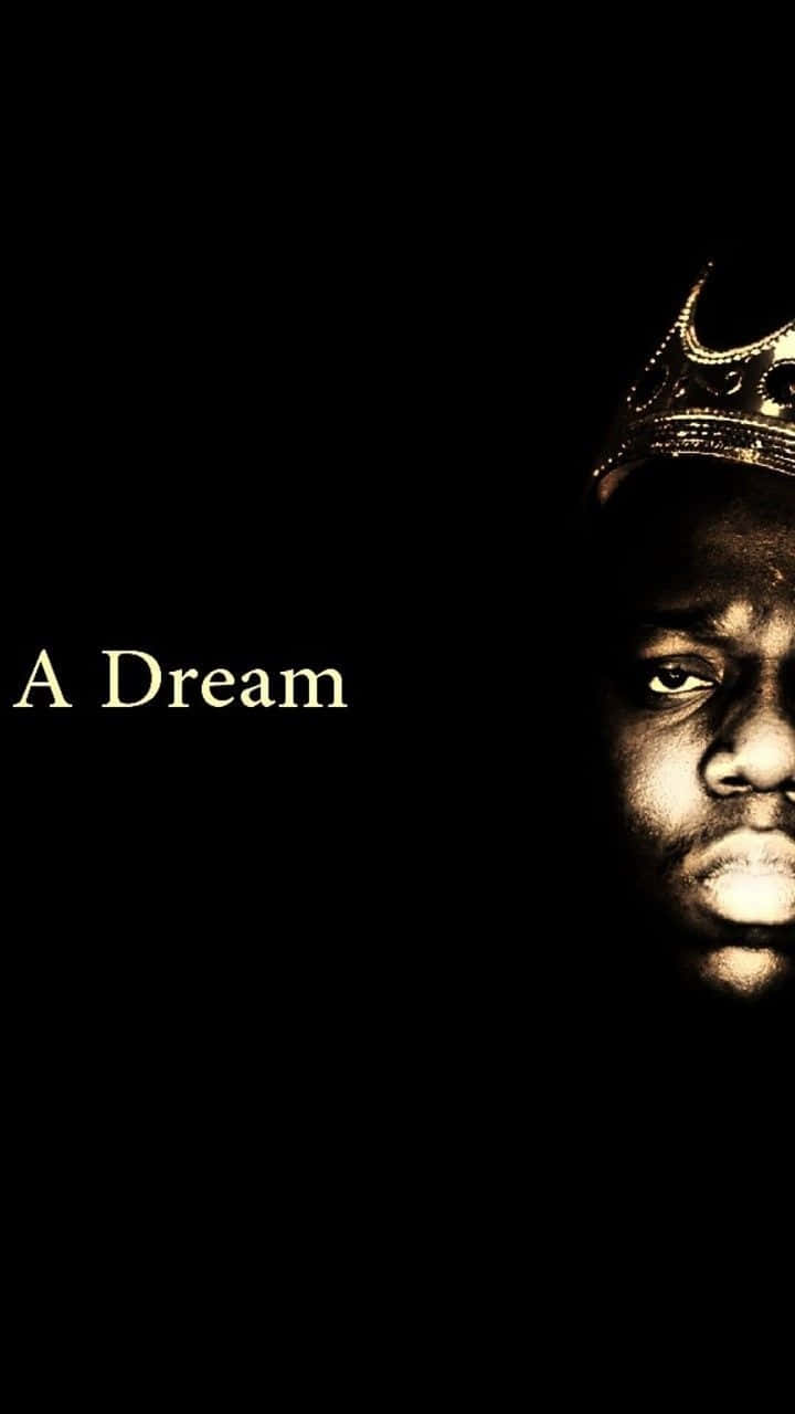 Rappers 桌布 壁紙 — 一個戴著皇冠的男人臉部戲劇性肖像，在黑色背景上被照亮，旁邊有發光的文字「A Dream」。