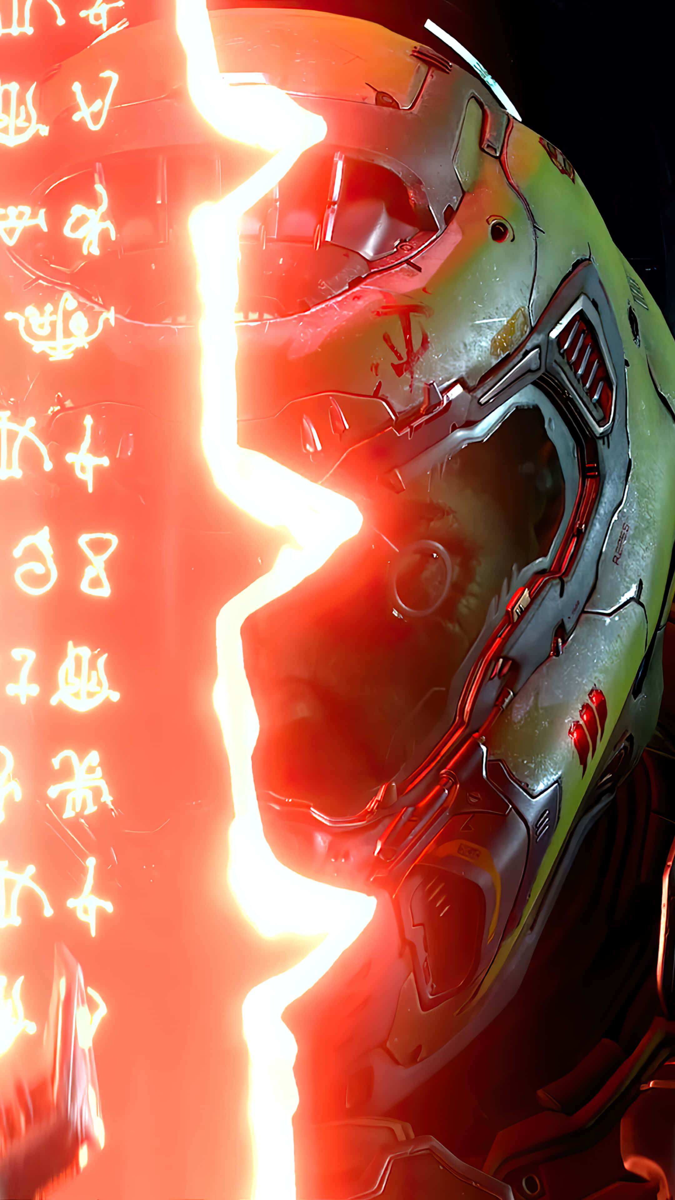 Doom Slayer 桌布 壁紙 — 一個戴著破裂頭盔的未來戰士，在黑暗背景中散發紅色能量，周圍有發光符號。
