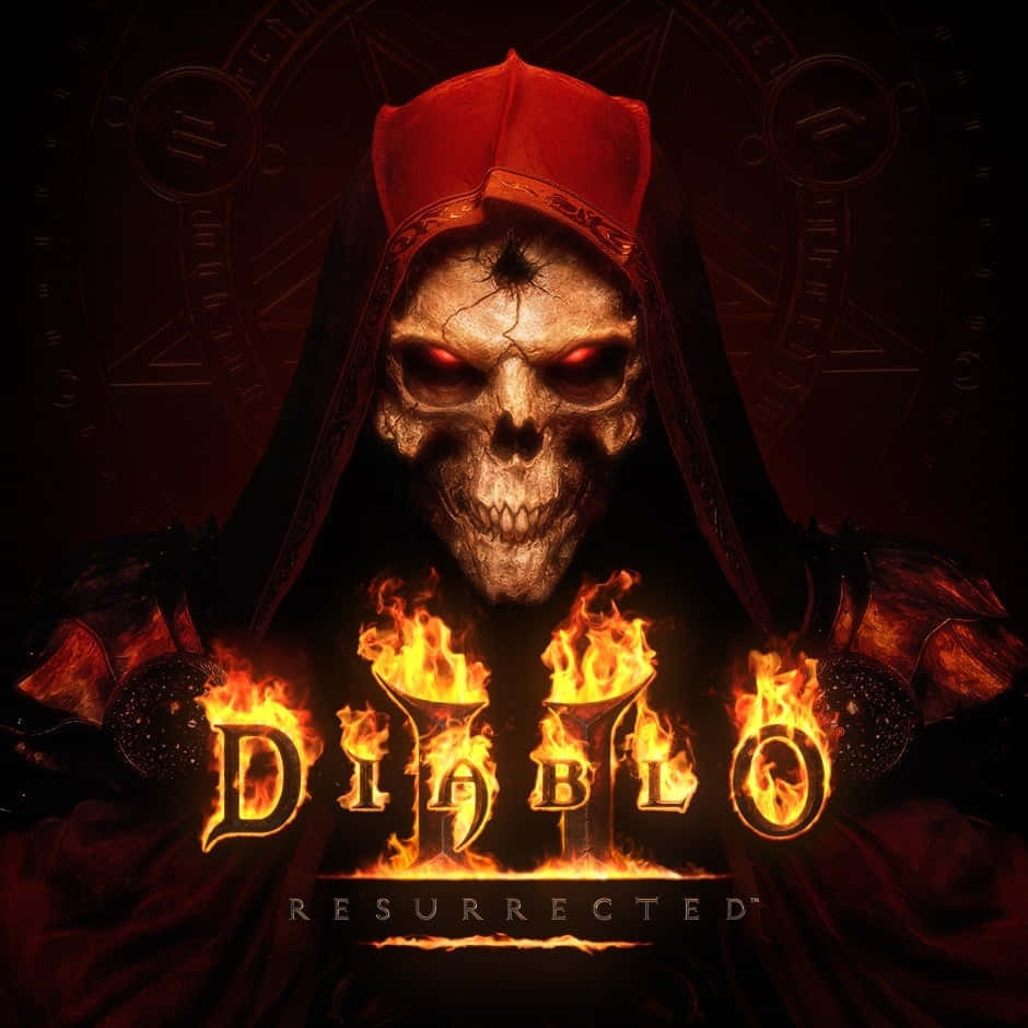 Diablo 2 Resurrected 桌布 壁紙 — 一個戴著紅色連帽衫的威脅性骷髏頭，在燃燒的 Diablo 文字上方，以火熱的眼睛瞪視著，背景是黑暗的 occult 符號。