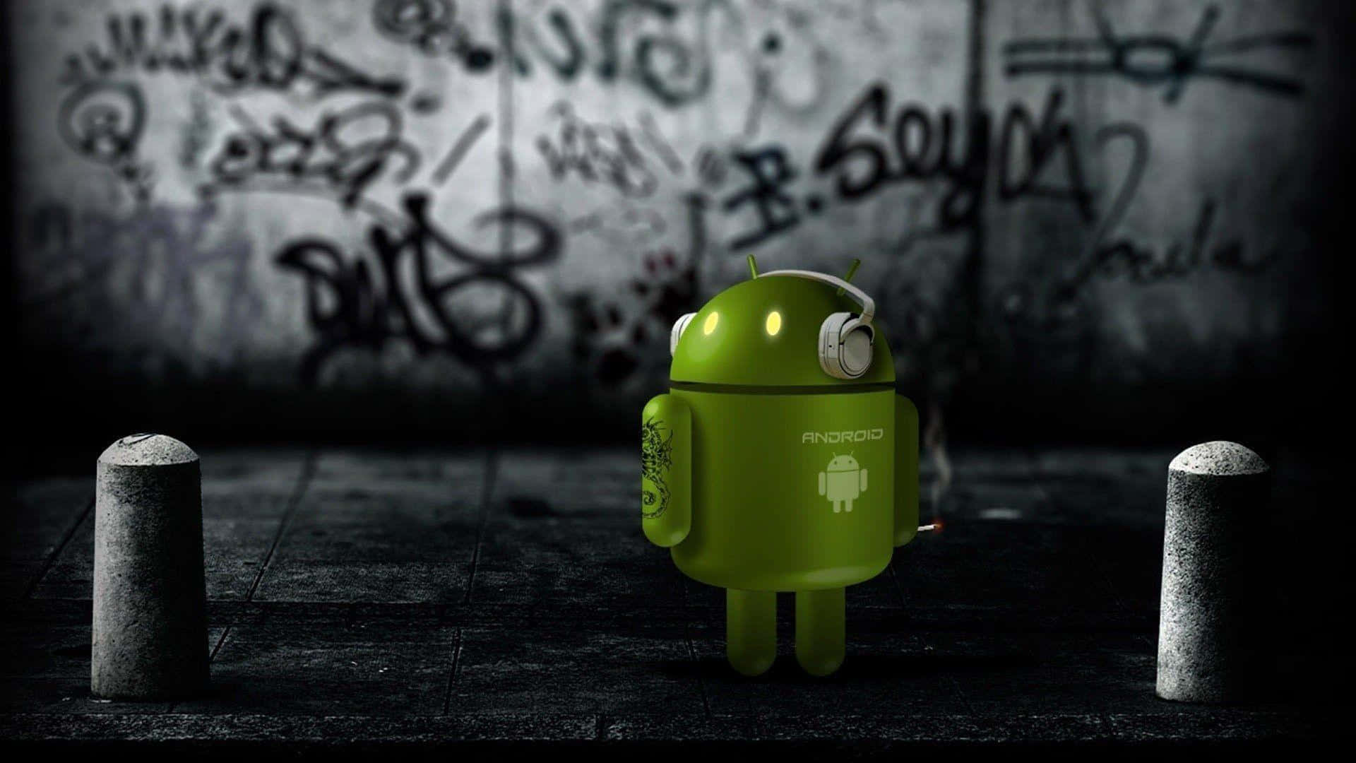 標誌 桌布 壁紙 — 一個戴著耳機的綠色Android吉祥物獨自站在一條燈光昏暗的都市後巷，牆上佈滿塗鴉，還有混凝土護柱。