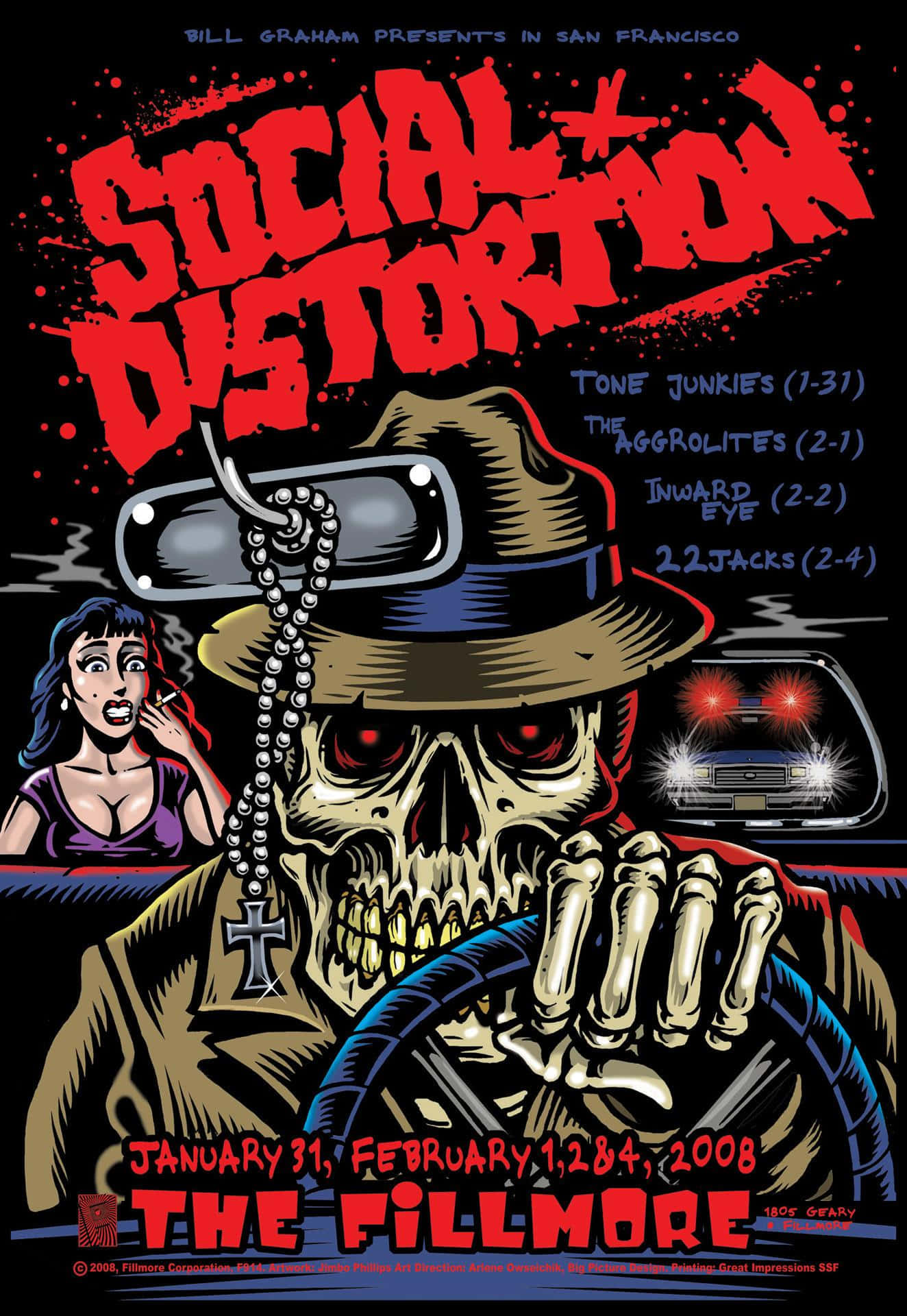 Social Distortion 桌布 壁紙 — 一個戴著軟呢帽和太陽眼鏡的骷髏駕駛一輛車頭燈發光的汽車，旁邊有一個女人在抽煙，這是一張音樂會海報。
