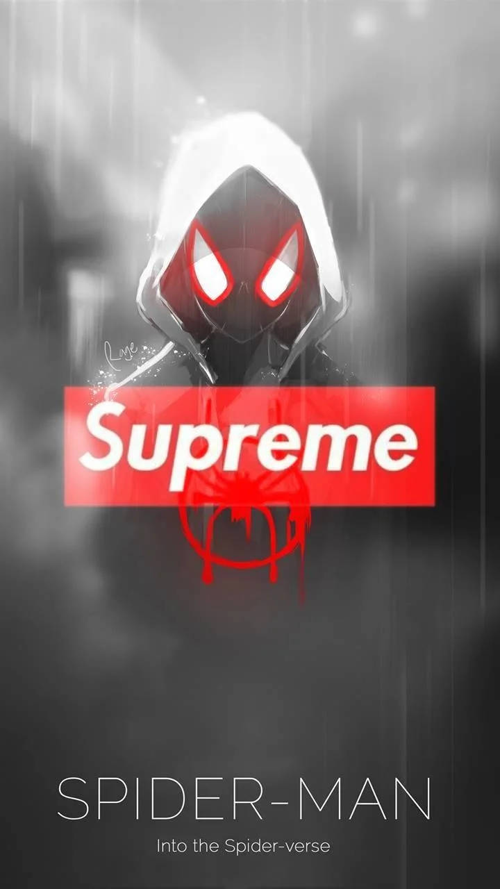 superhero supreme 桌布 壁紙 — 一個戴著連帽衫的蜘蛛人，眼睛發出紅光，站在雨中，背景是深灰色，上面有一個大膽的紅色Supreme標誌。