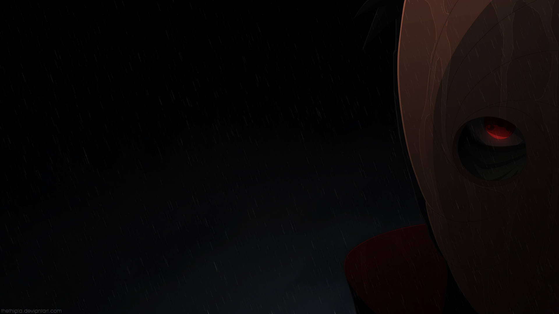 Obito Uchiha 桌布 壁紙 — 一個戴著面具的動漫角色，擁有發光的紅色眼睛，在黑暗陰鬱的雨夜場景中凝視。