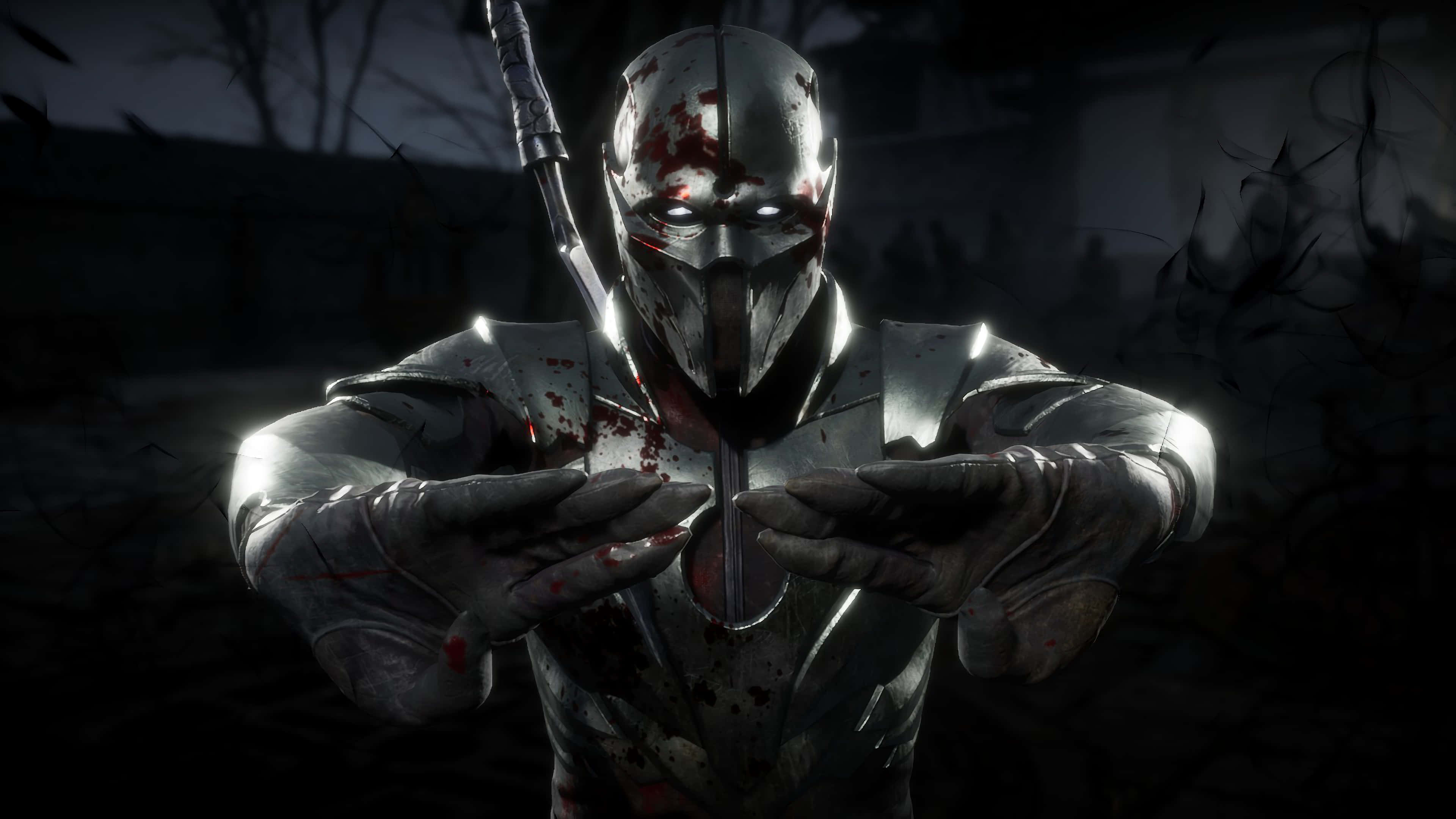 Mortal Kombat Noob Saibot 桌布 壁紙 — 一個戴面具、身穿銀色盔甲的戰士，在黑暗陰影的戶外環境中握著一把沾血的劍。