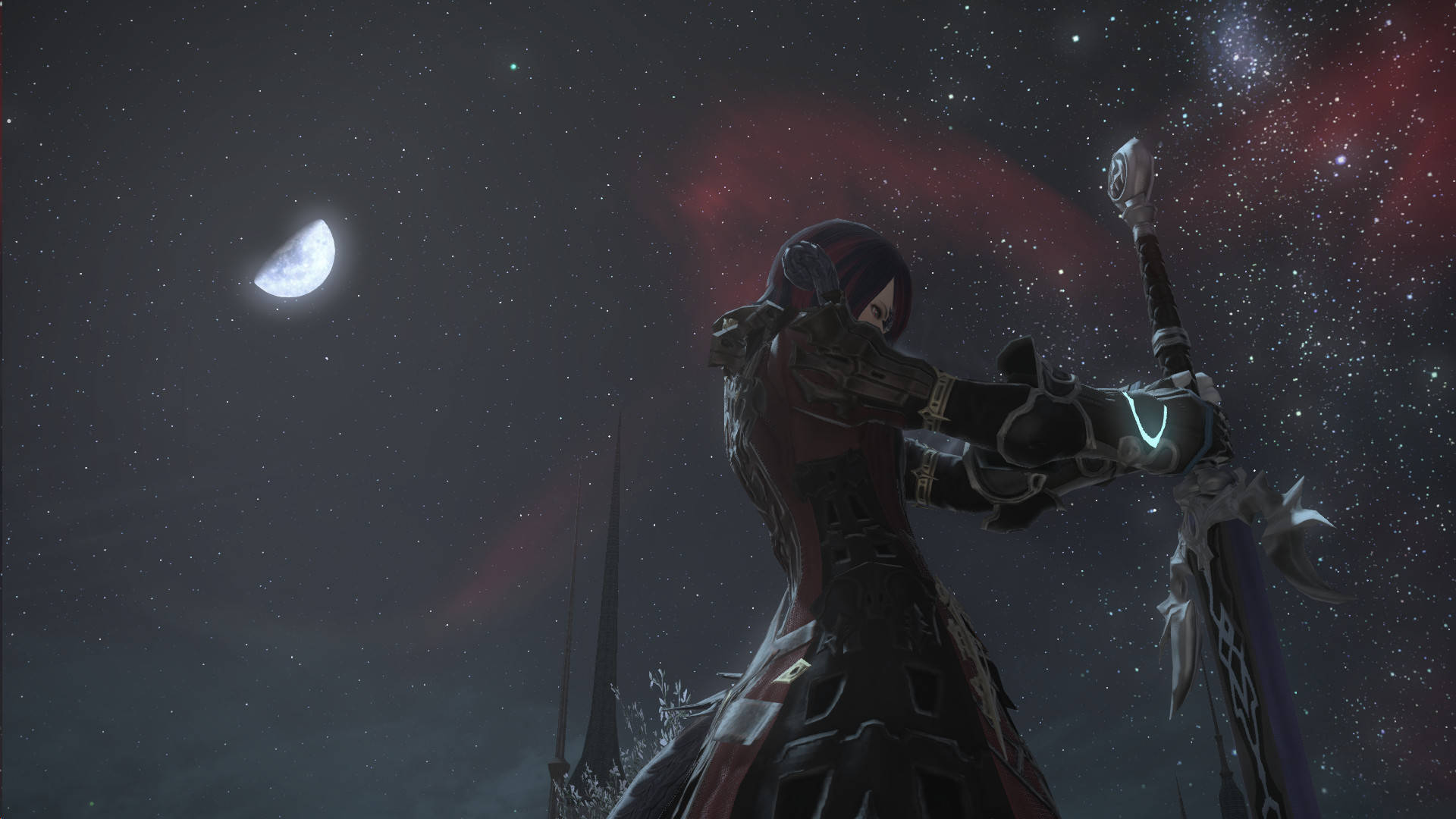 Ffxiv 桌布 壁紙 — 一個披著斗篷的戰士，手持發光劍，站在星空夜空下，背景有新月和紅色星雲。