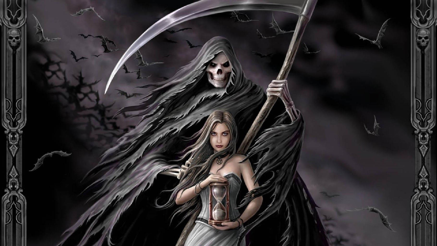 reaper 桌布 壁紙 — 一個拿著鐮刀的死神籠罩著一個拿著沙漏的女人，背景是充滿蝙蝠的暴風雨天空。